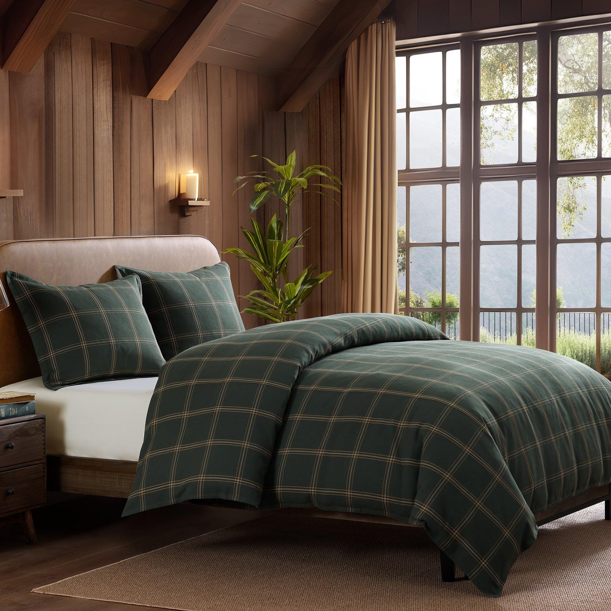 HiEnd Accents Windowpane 3-Piece Queen Duvet Cover Set, Hunter Green, large