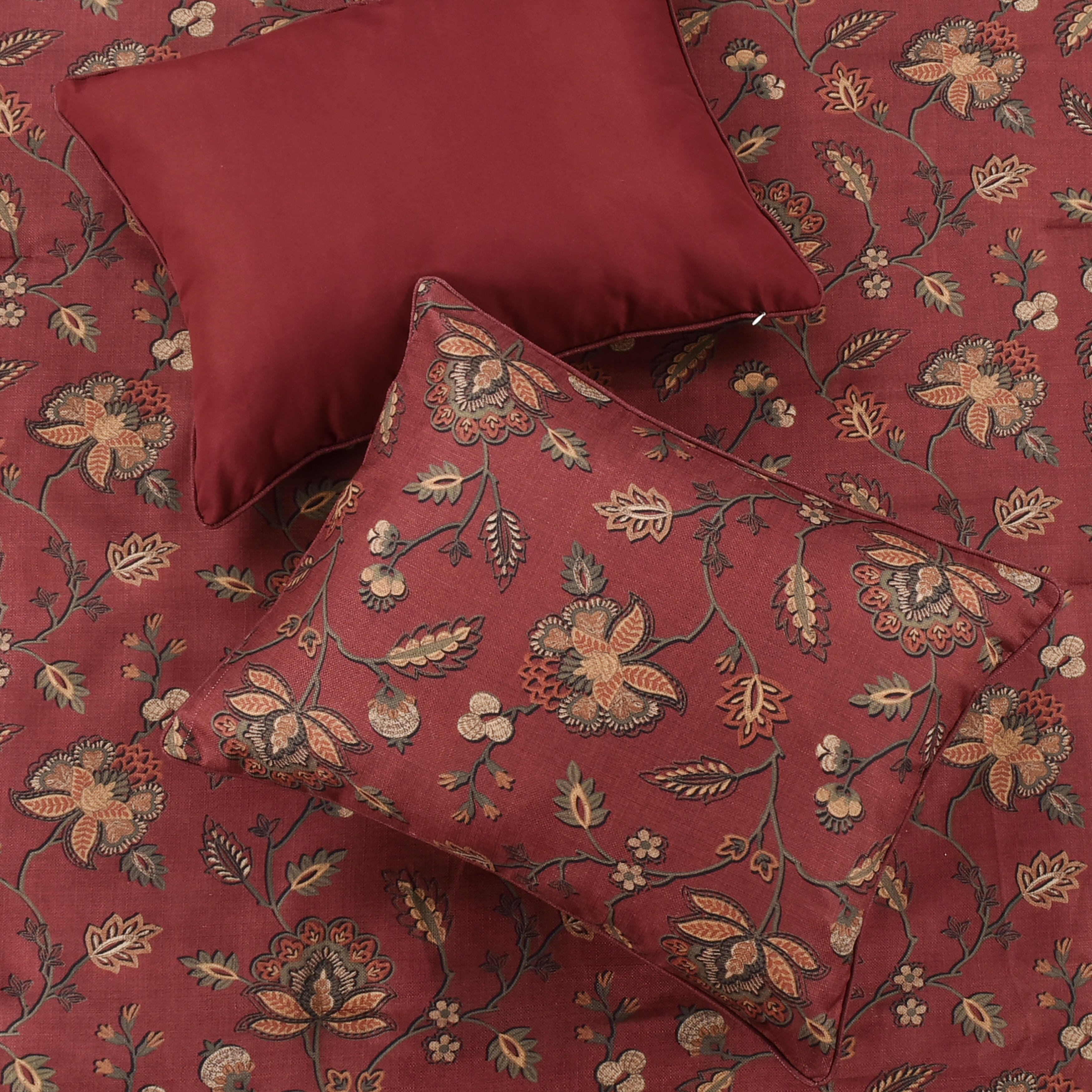 Royal Court Bari 3 Piece Full/Queen Comforter Set, Red, large