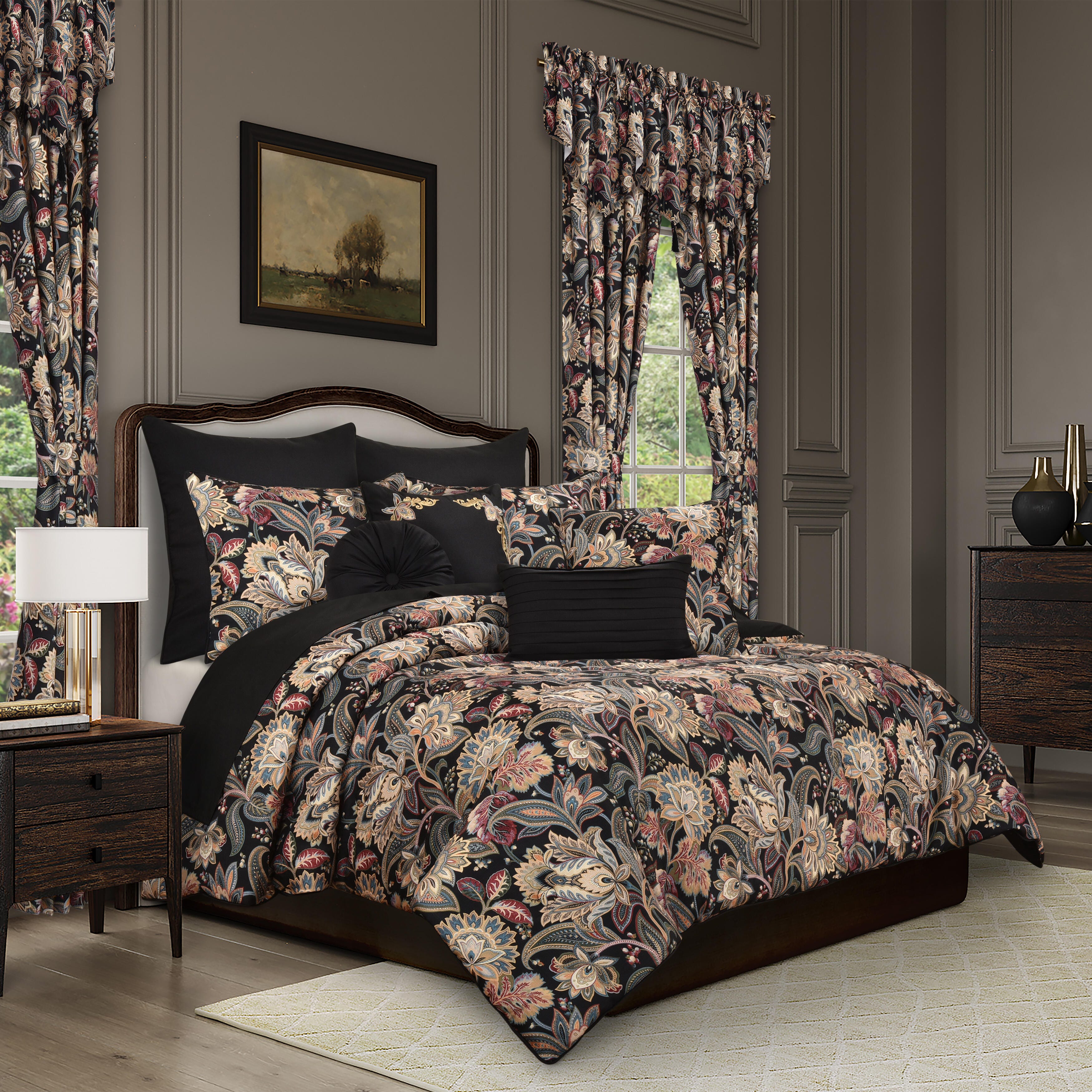 Royal Court Calabria 3 Piece King/California King Comforter Set, Black, large