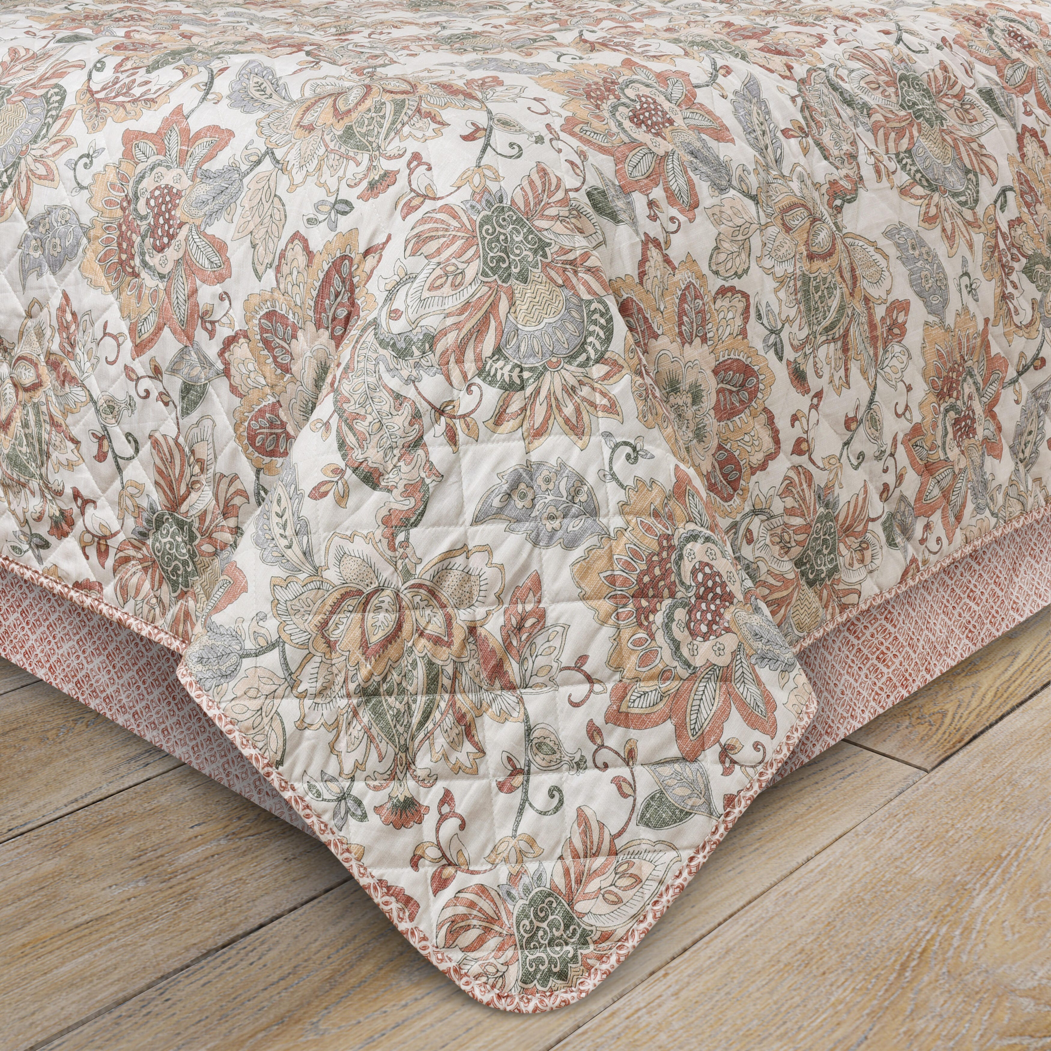 Royal Court Janessa 3 Piece King Quilt Set, Spice, large