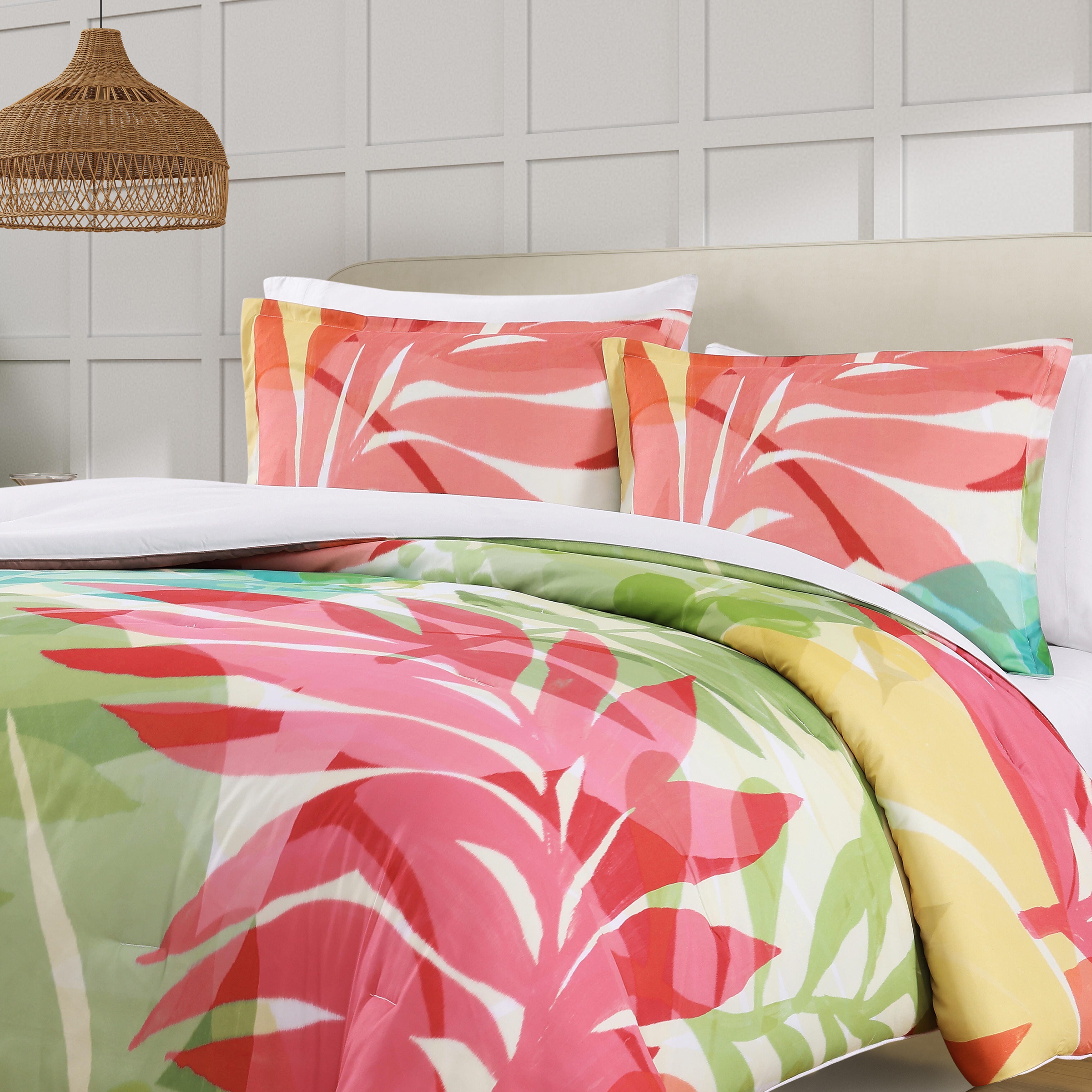 J. Queen Bold Tiki 3 Piece King/Cal King Comforter Set, Fuchsia, large