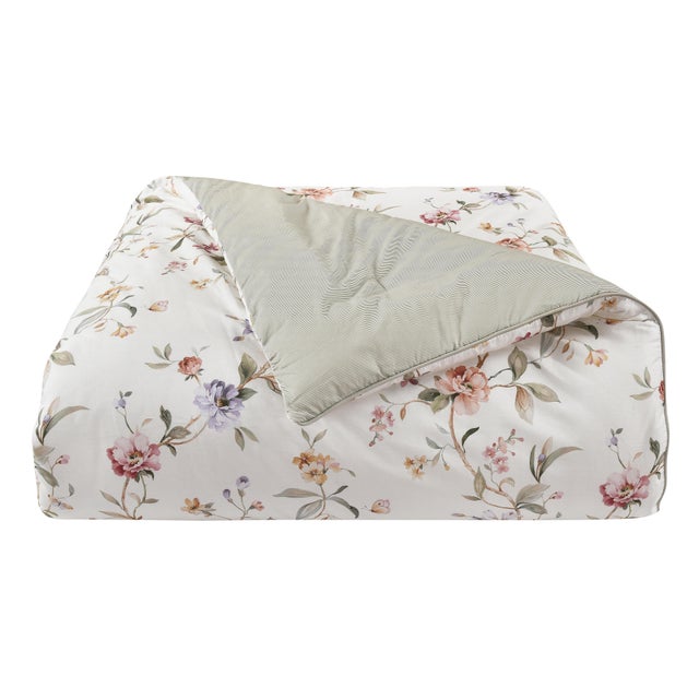 J. Queen Cottage Clarice 3 Piece Full/Queen Comforter Set