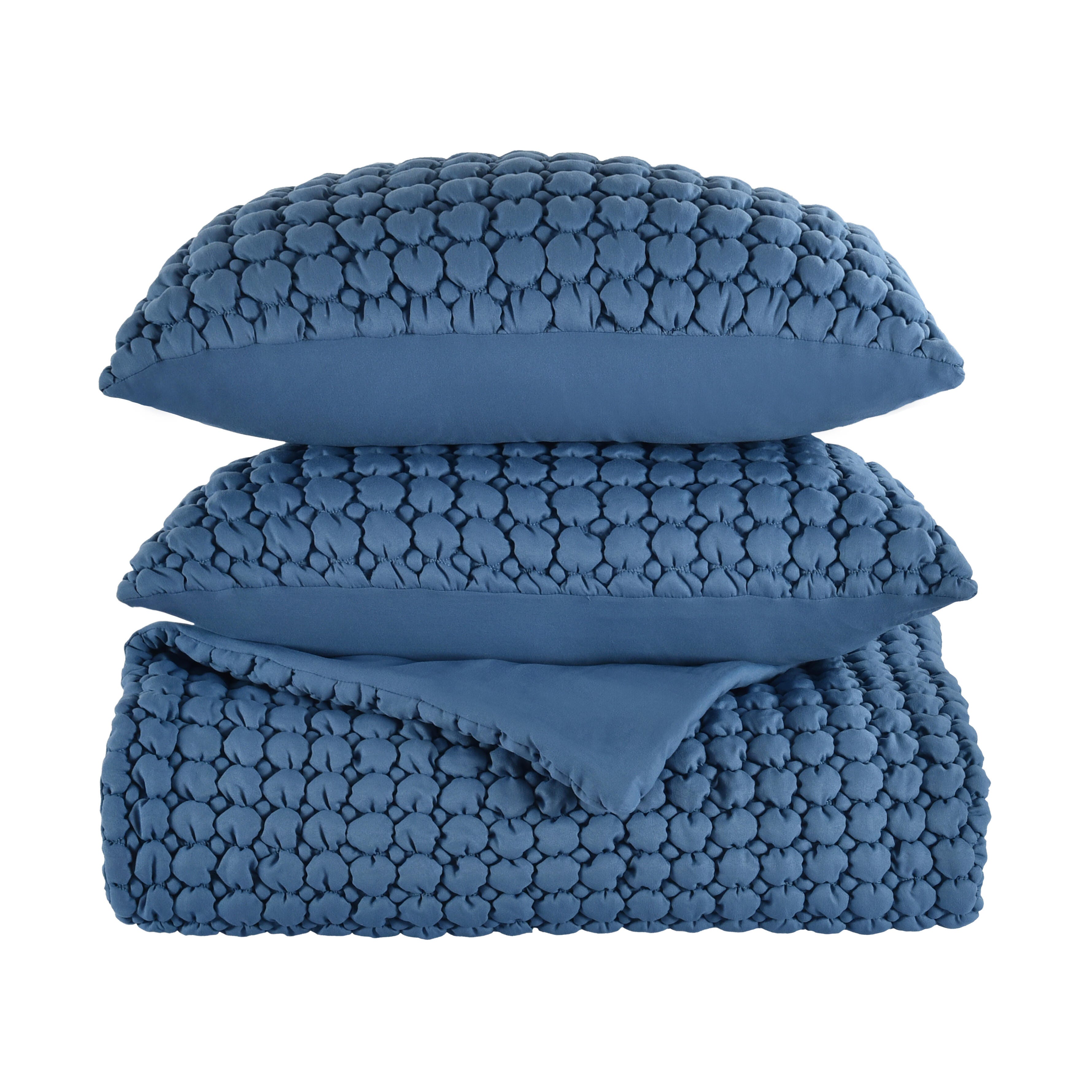 J. Queen Bold Cloud Puff 3 Piece King/California King Quilt Set, Blue, large