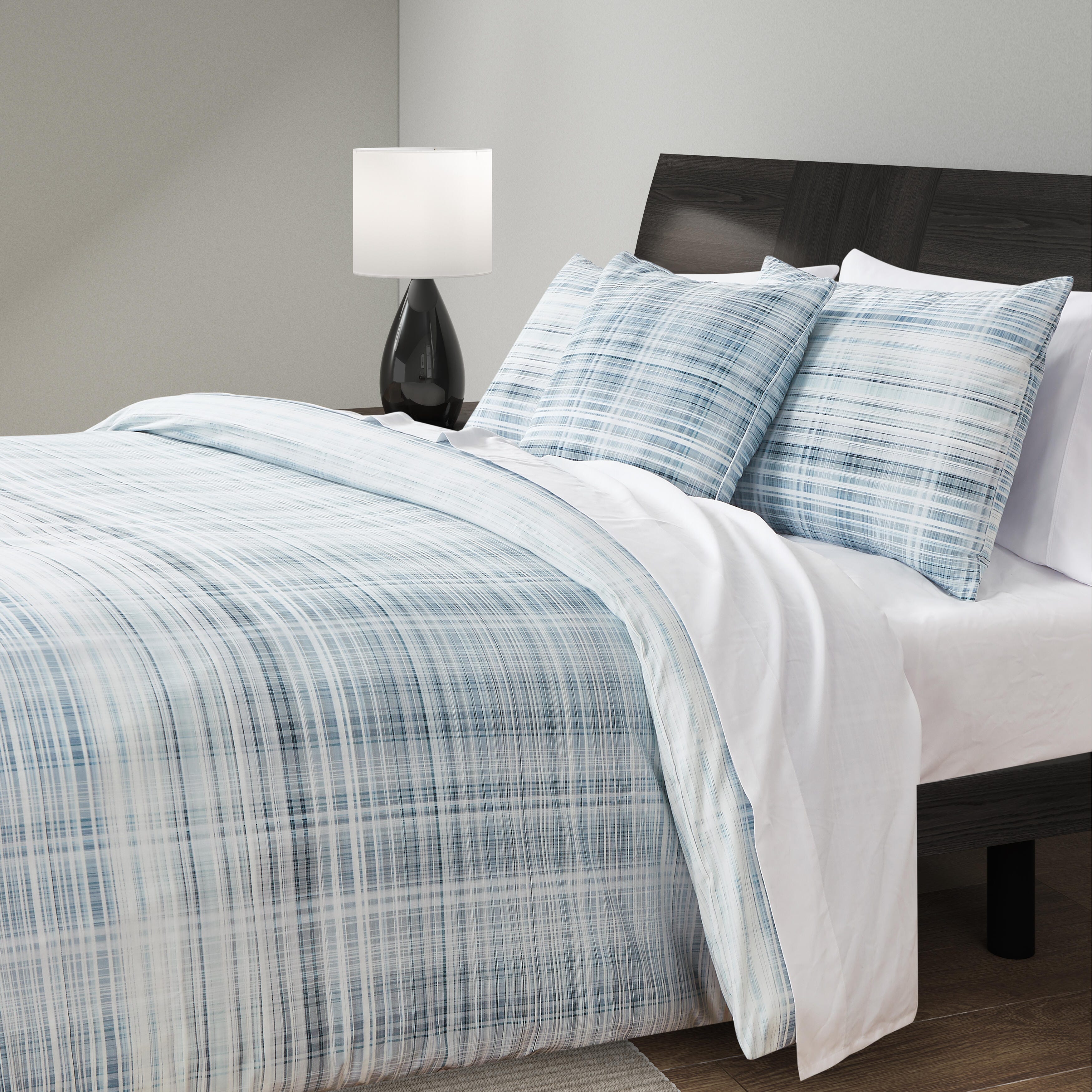 J. Queen Modern Pascal 3 Piece King/California King Duvet Cover Set, Blue, large