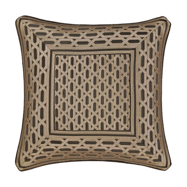 J. Queen New York Metropolitan 20" Decorative Throw Pillow