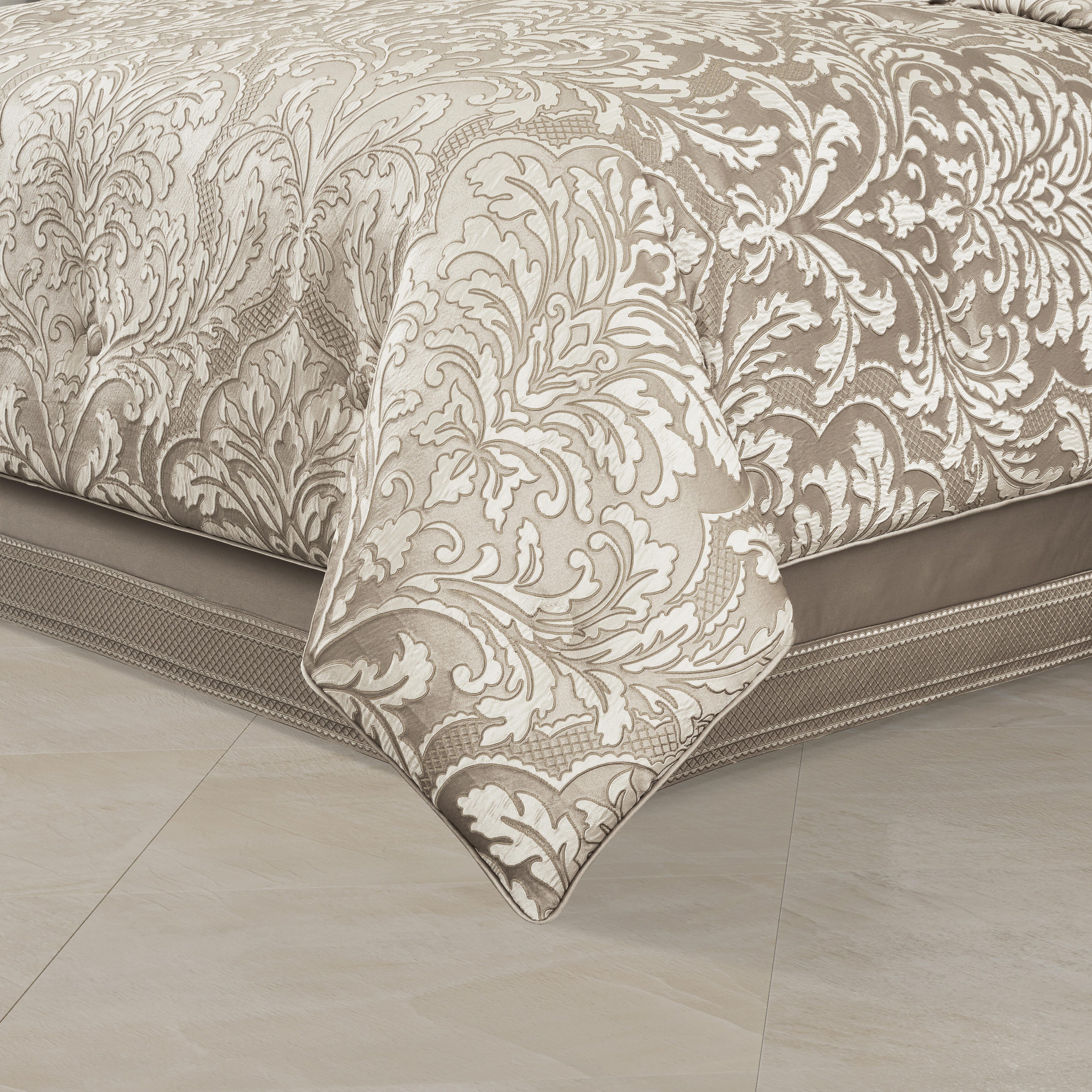 J. Queen New York Brunello 4-Piece King Comforter Set, Flax, large