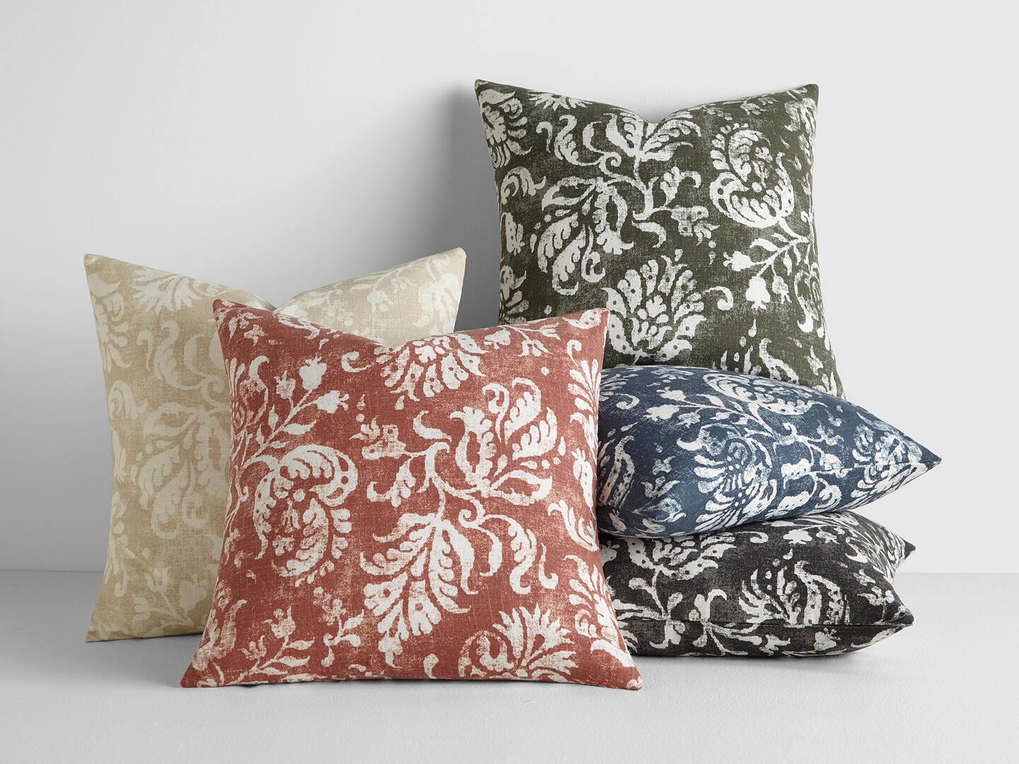 iEnjoy Home Classic Damask Print Decorative Throw Pillow, Natural, large