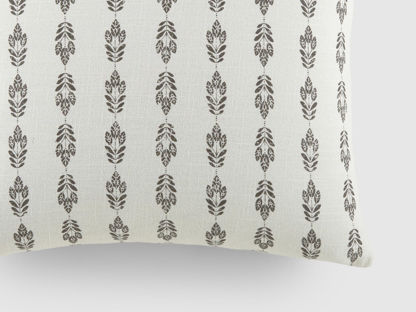 iEnjoy Home Folk Leaves Print Decorative Throw Pillow, , large