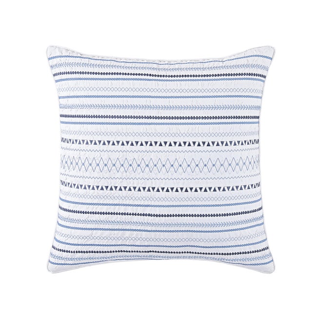 J. Queen New York Bayside 20" Throw Pillow