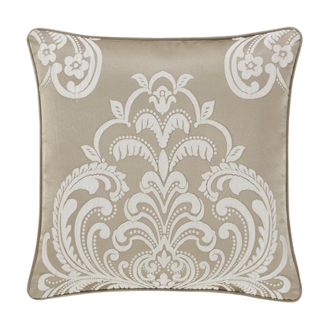Royal Court Potenza 20" Throw Pillow