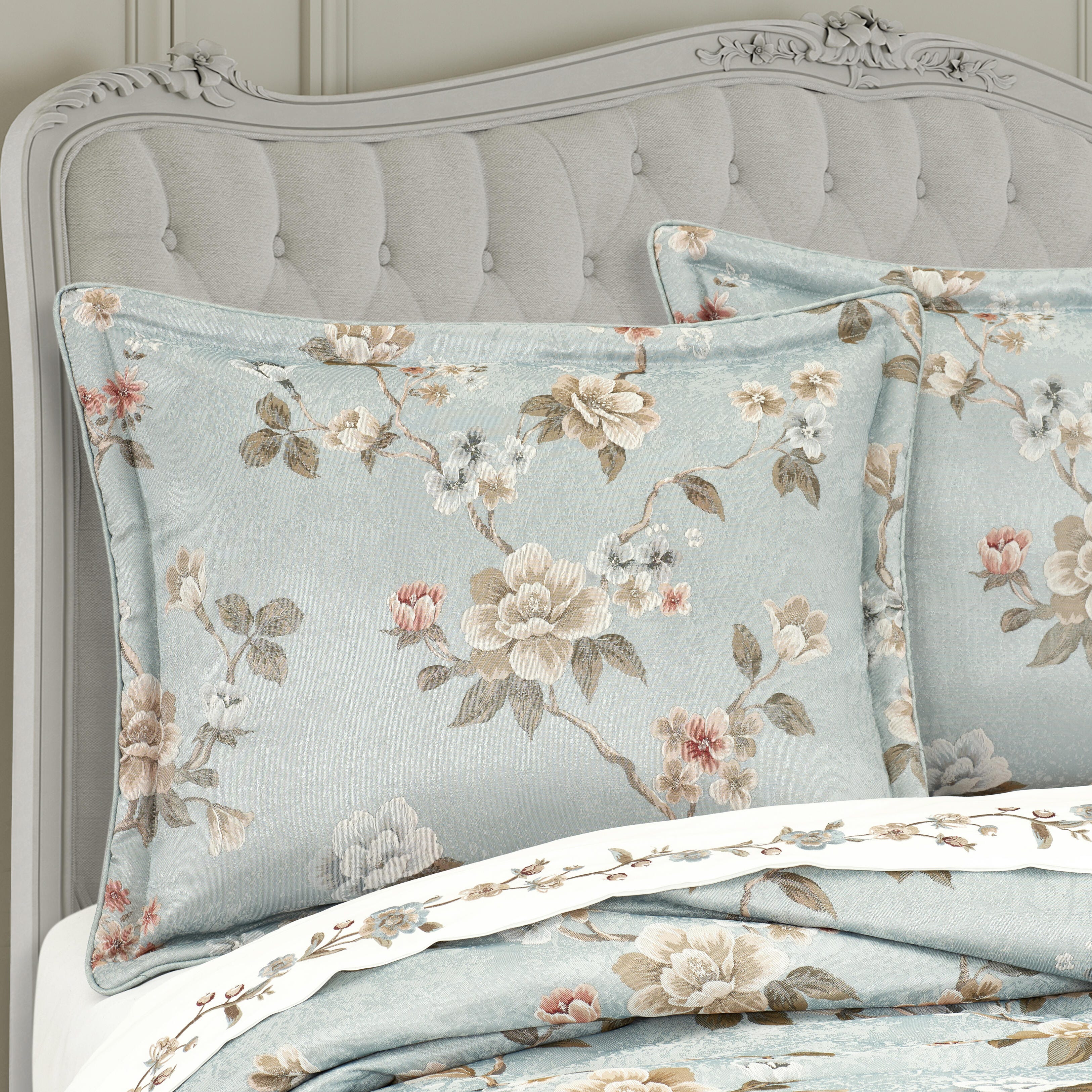 J. Queen New York Prestige 4 Piece Queen Comforter Set, Green, large