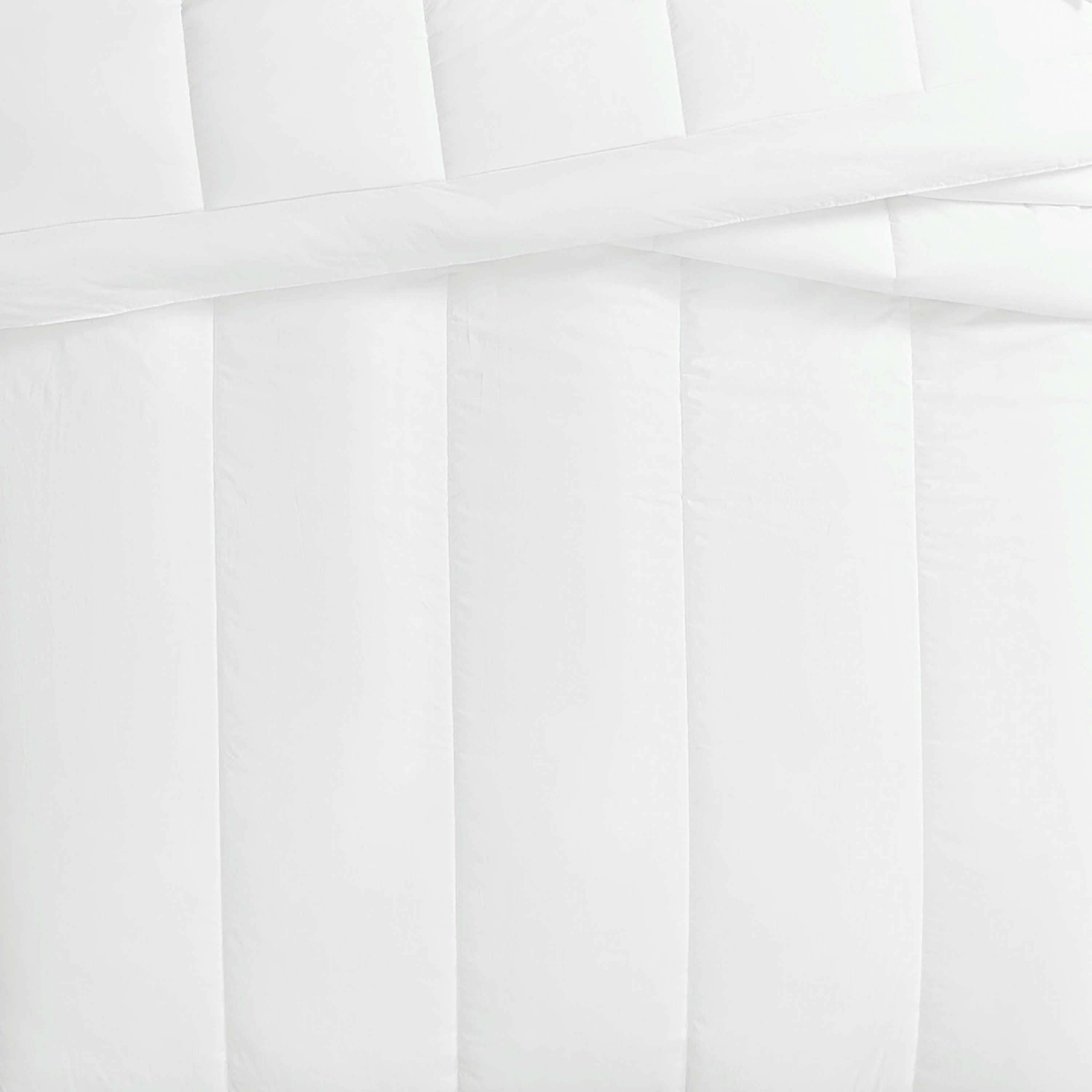 Swatch color White , product with this swatch is currently selected