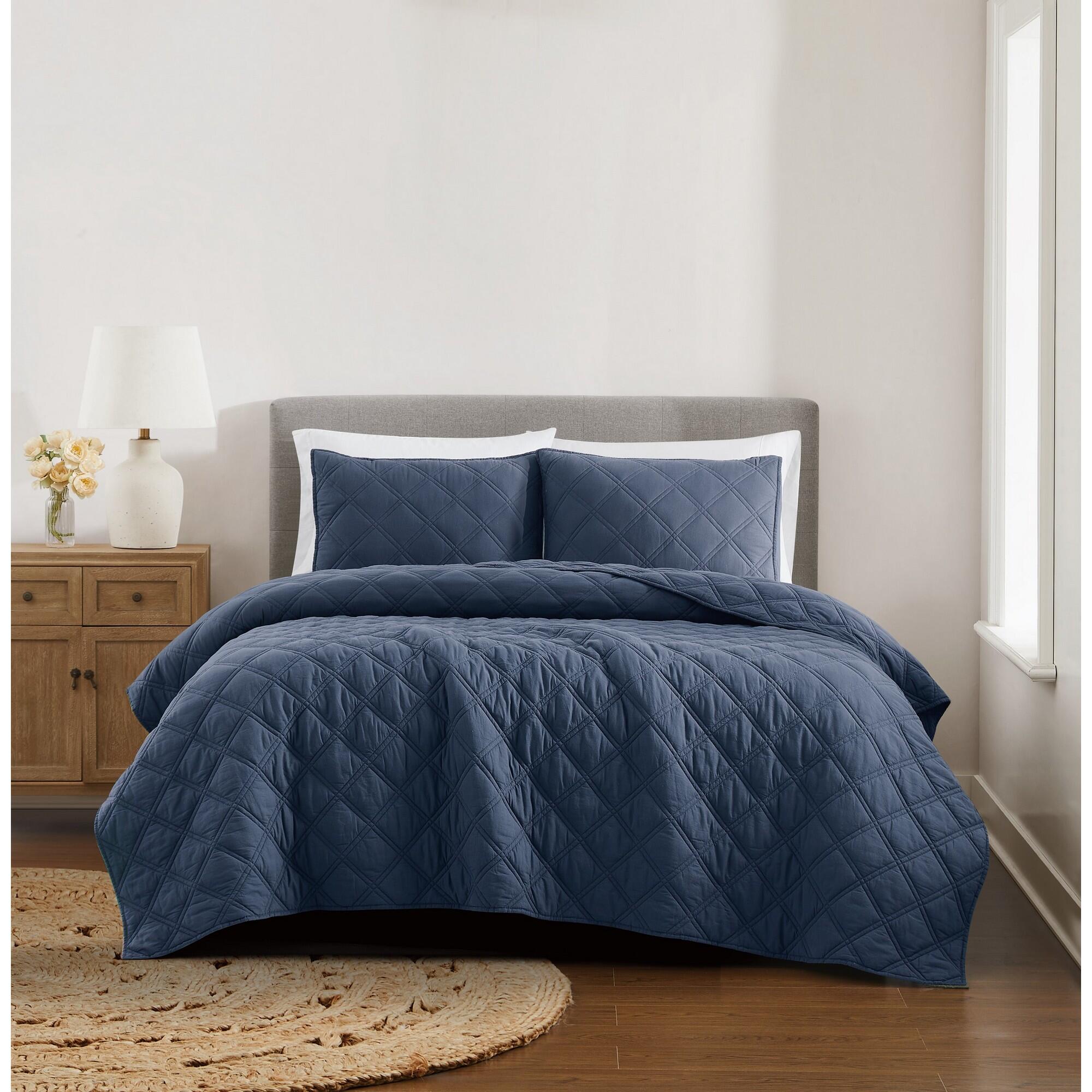 Brooklyn Loom Diamond Washed 3-Piece Full/Queen Quilt Set, Blue, rollover