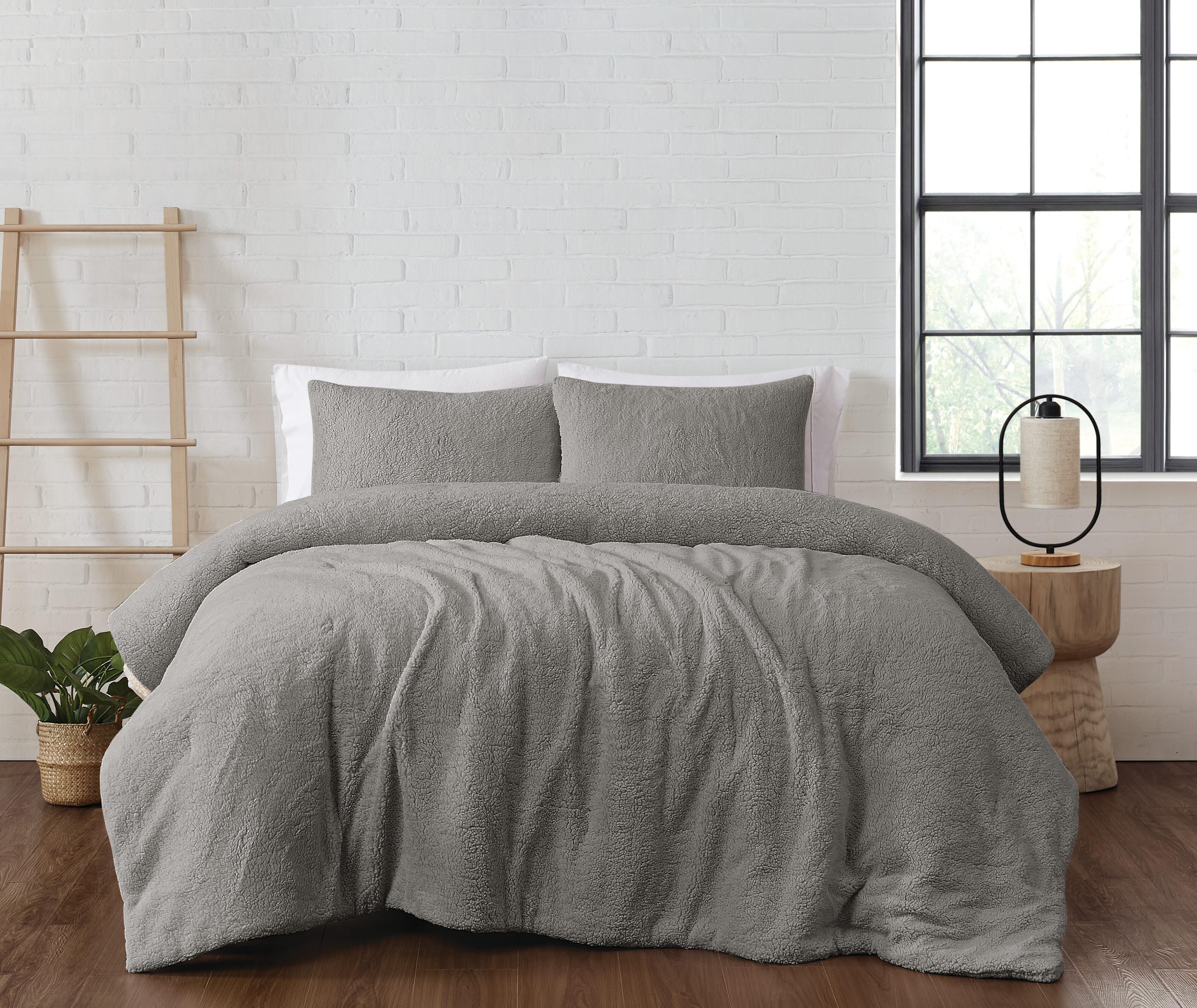 Brooklyn Loom Marshmallow Plush 3-Piece King Comforter Set, Gray, rollover