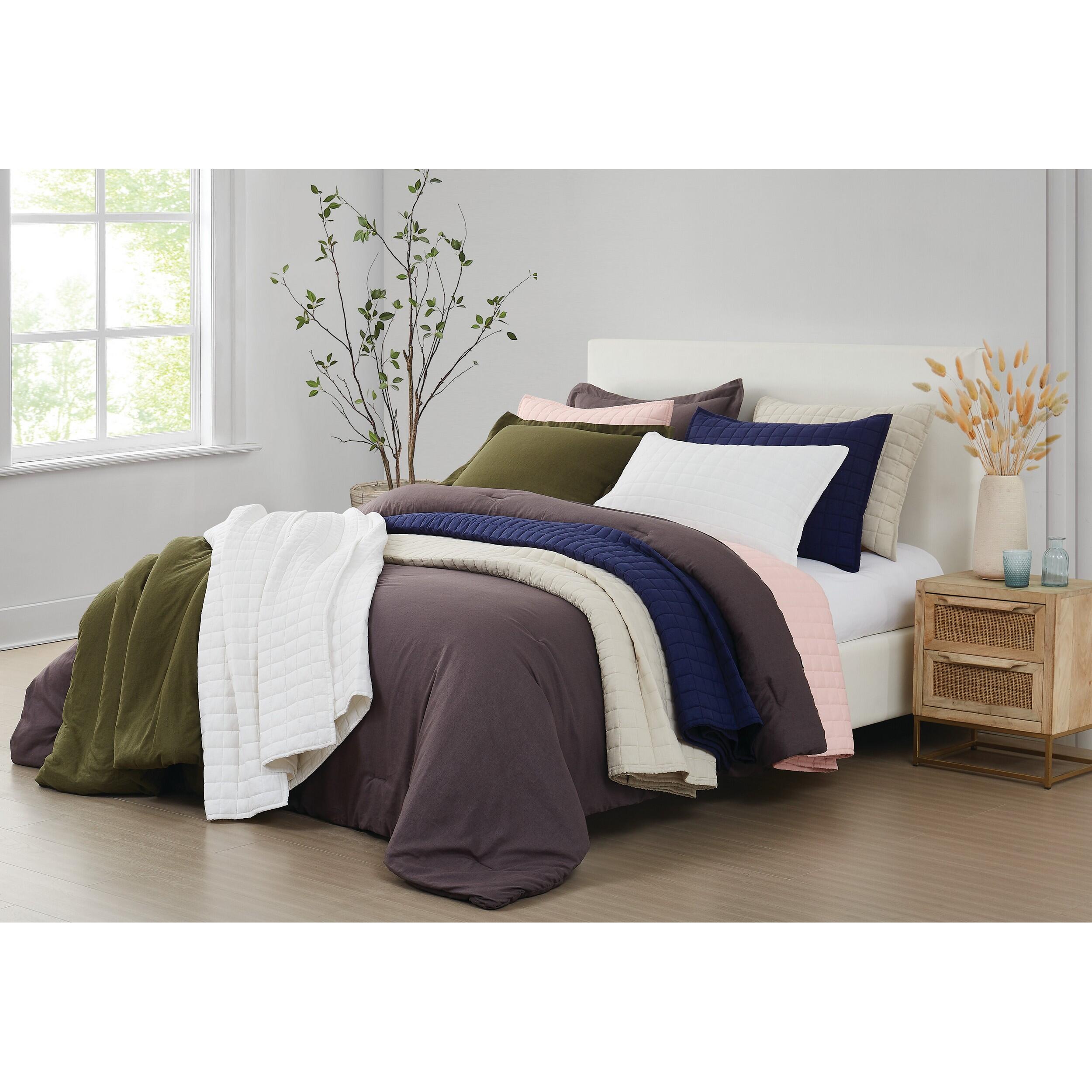 Brooklyn Loom Solid 3-Piece King Comforter Set, Blush, large