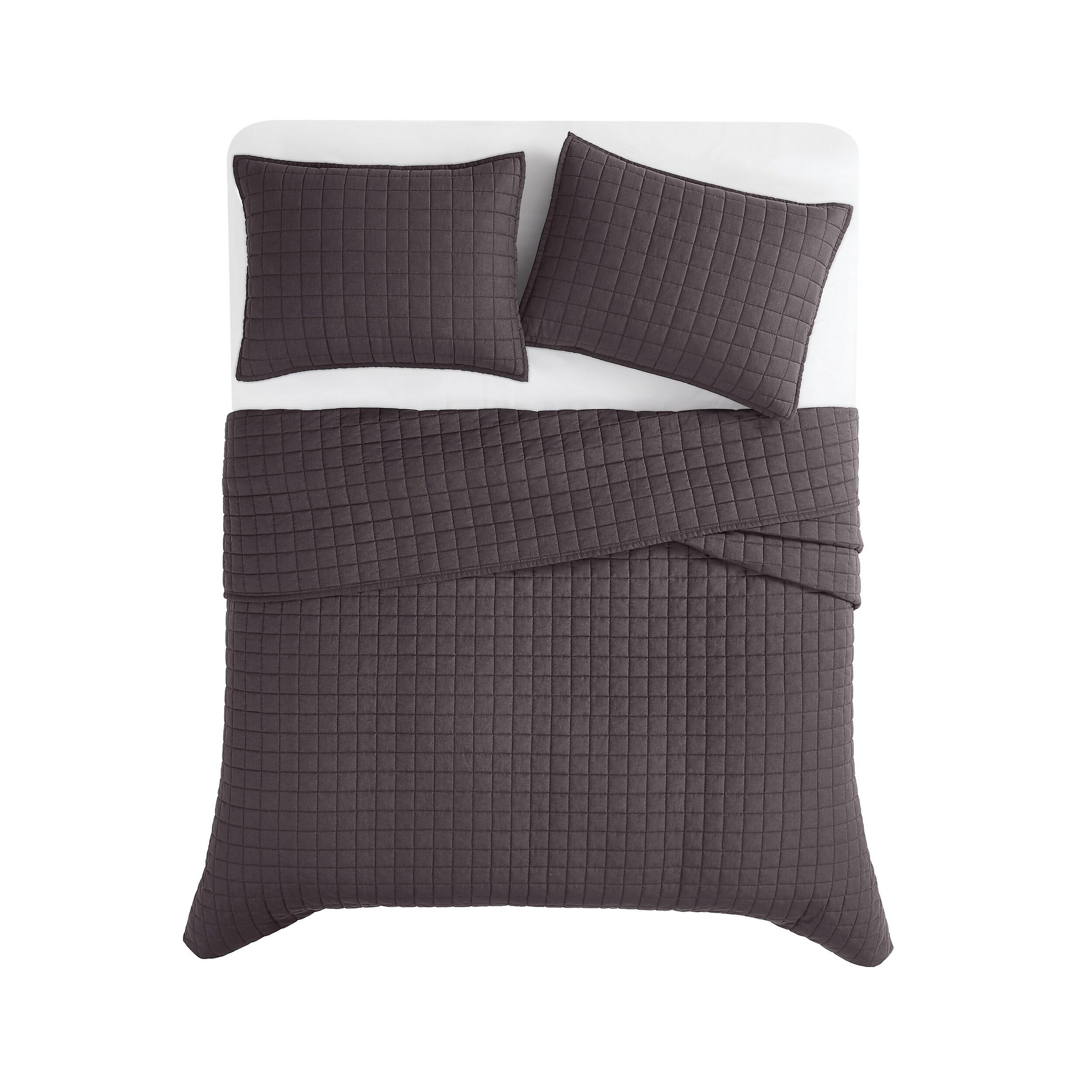 Brooklyn Loom Solid 3-Piece Full/Queen Quilt Set, Charcoal, large