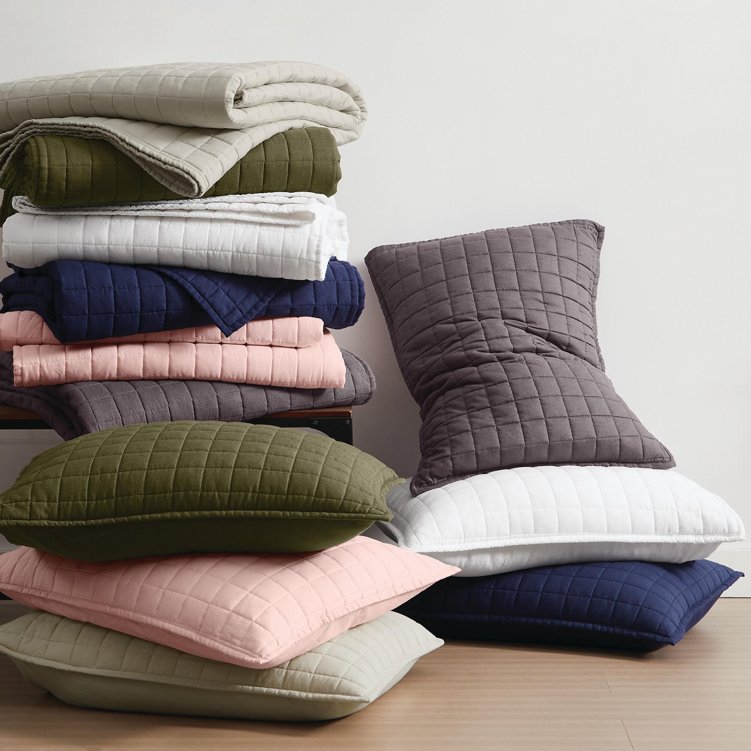 Brooklyn Loom Solid 3-Piece King Quilt Set, Blush, large