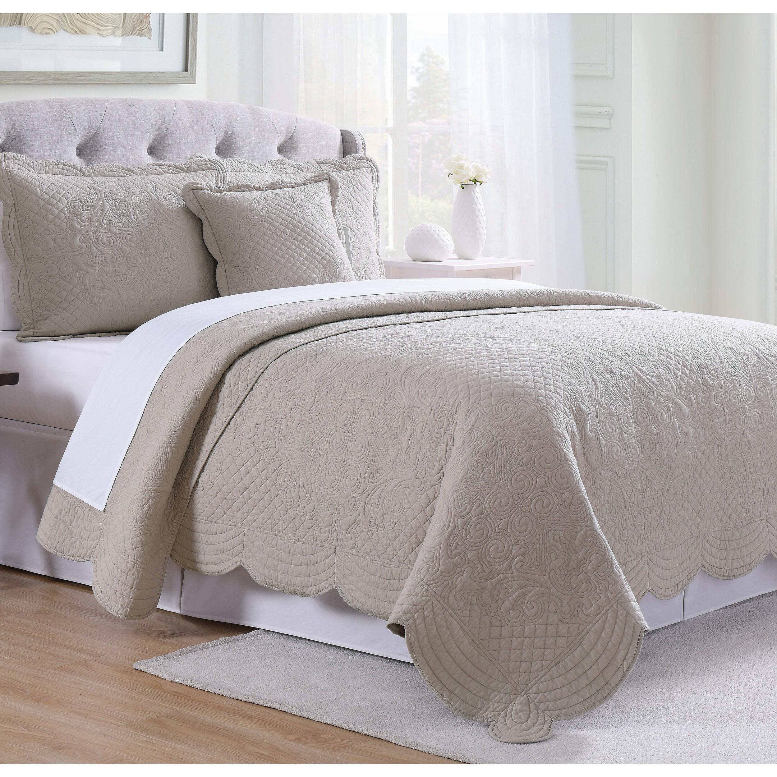French Tile Scalloped 2-Piece Twin Quilt Set, Tan, large