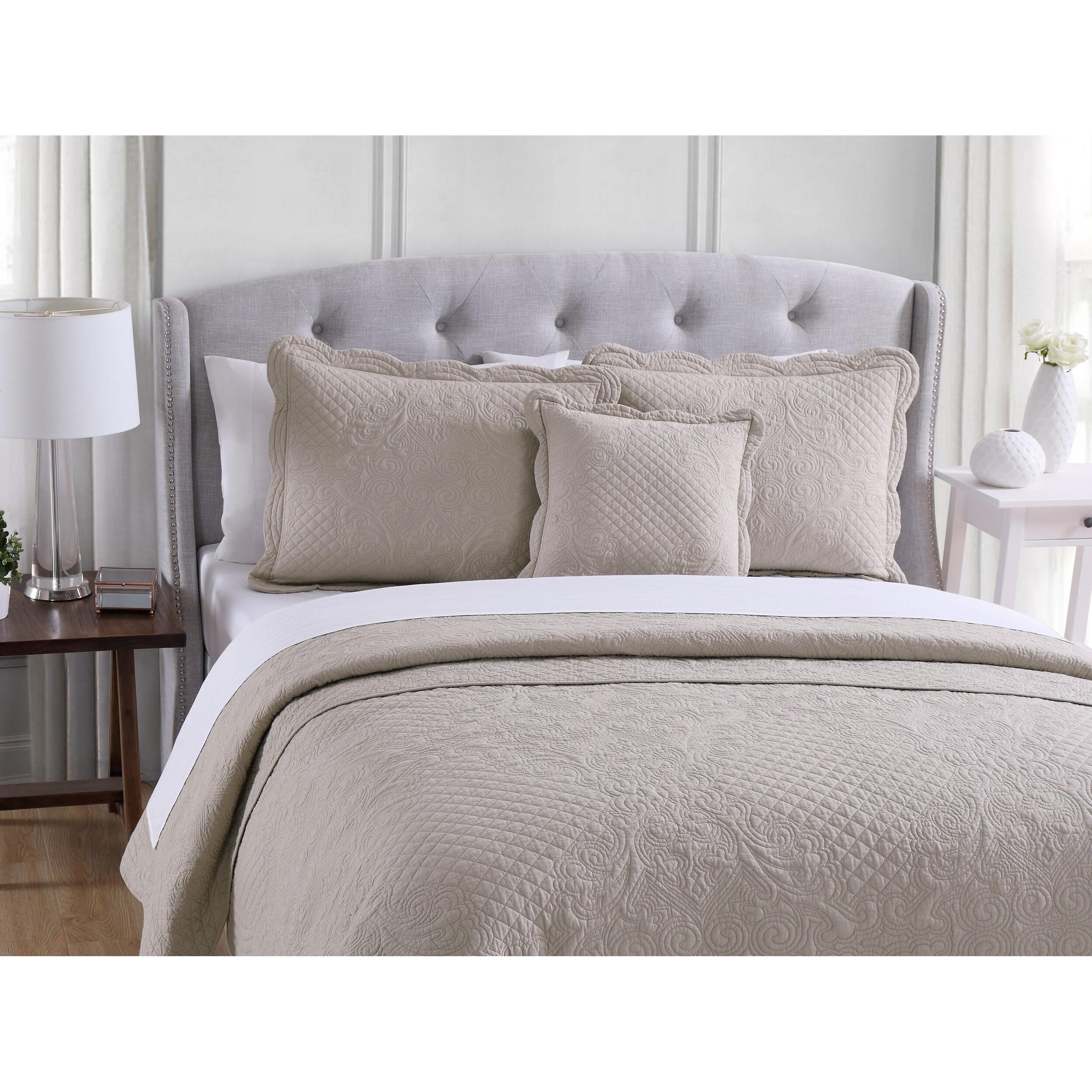 French Tile Scalloped 2-Piece Twin Quilt Set, Tan, large