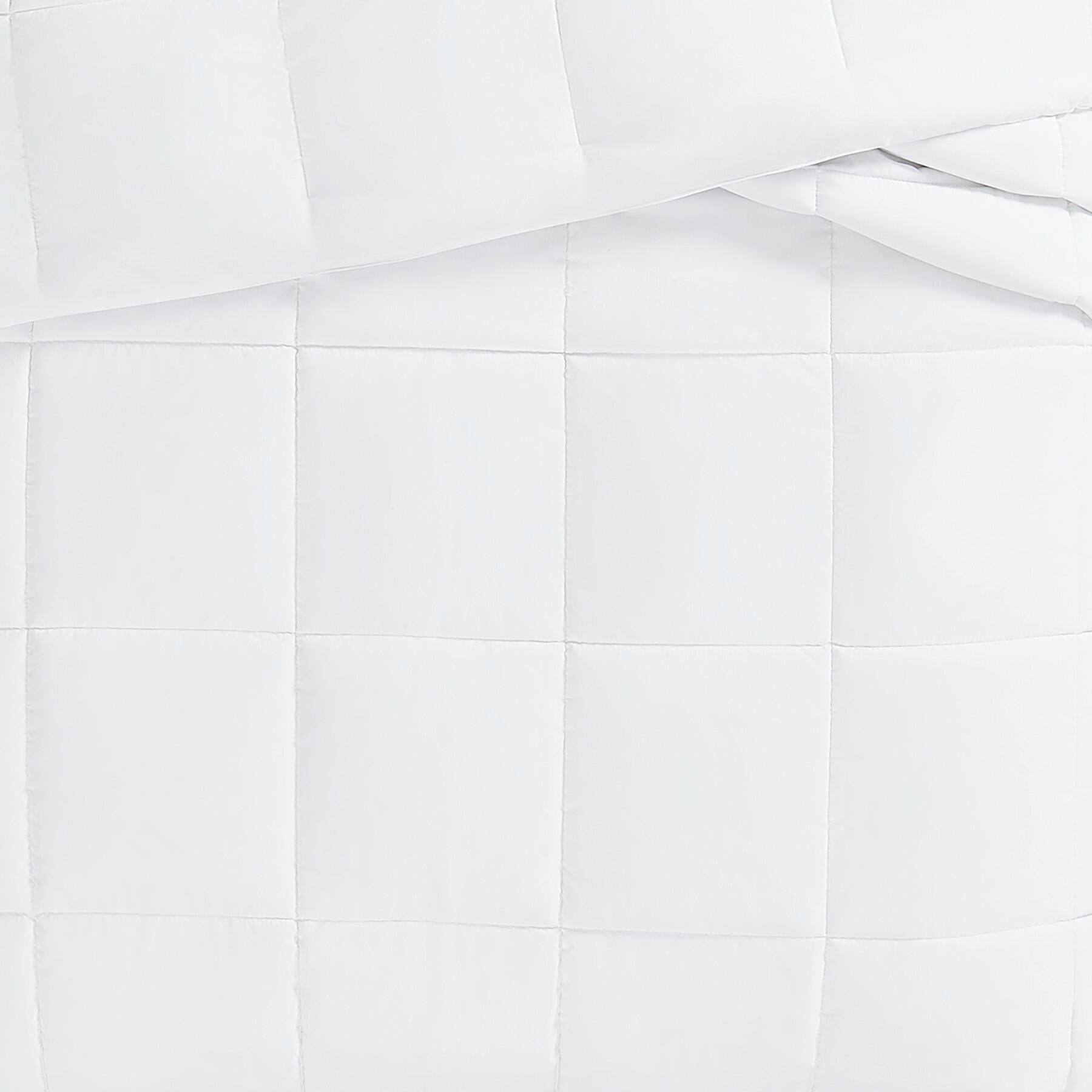 Swatch color White 