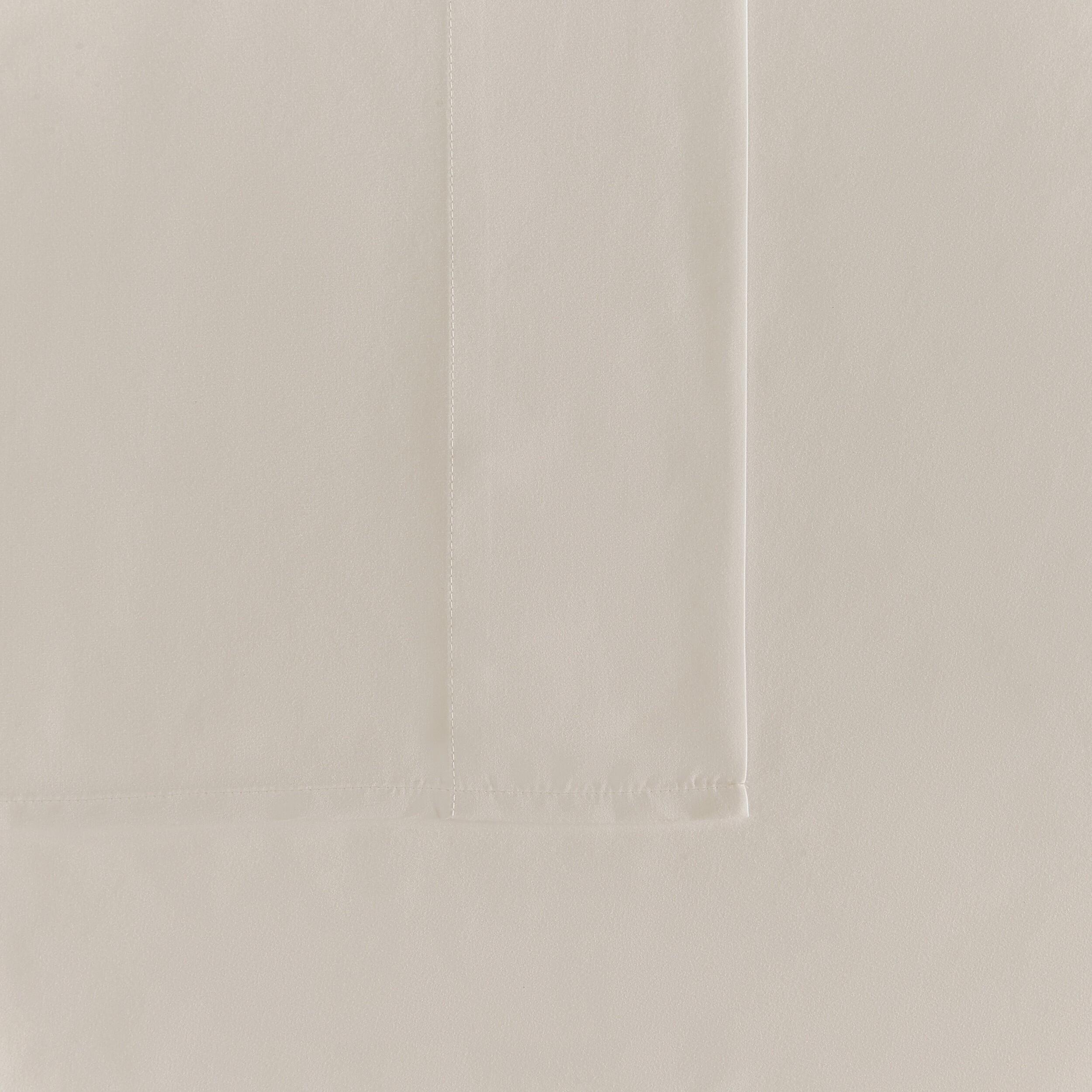 Swatch color Beige 