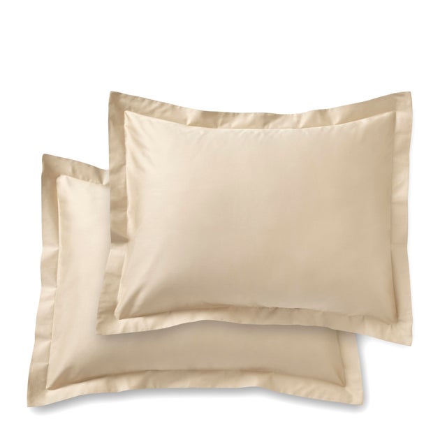J. Queen New York Premier Sateen 3 Piece Full/Queen Duvet Cover Set