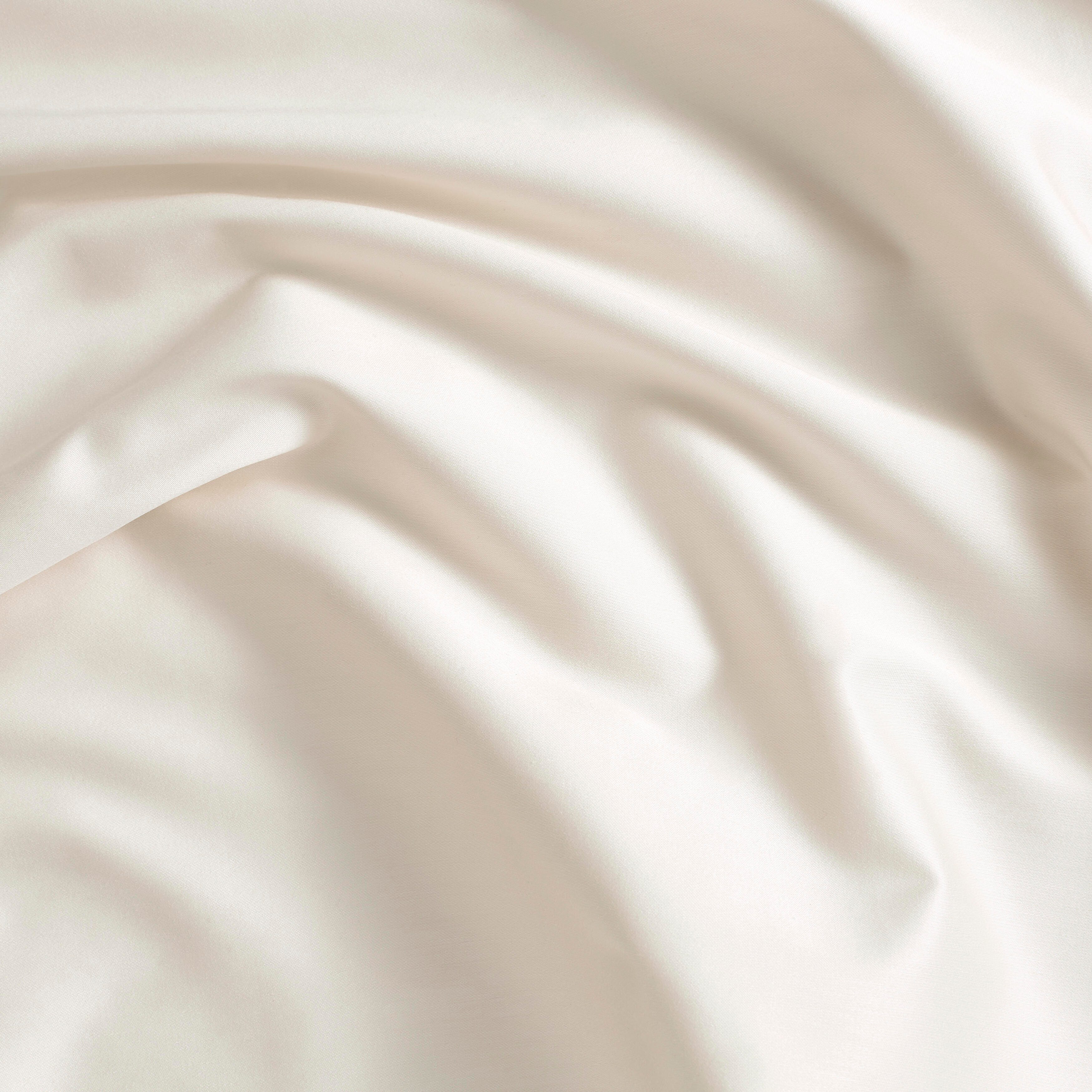 Swatch color Parchment 