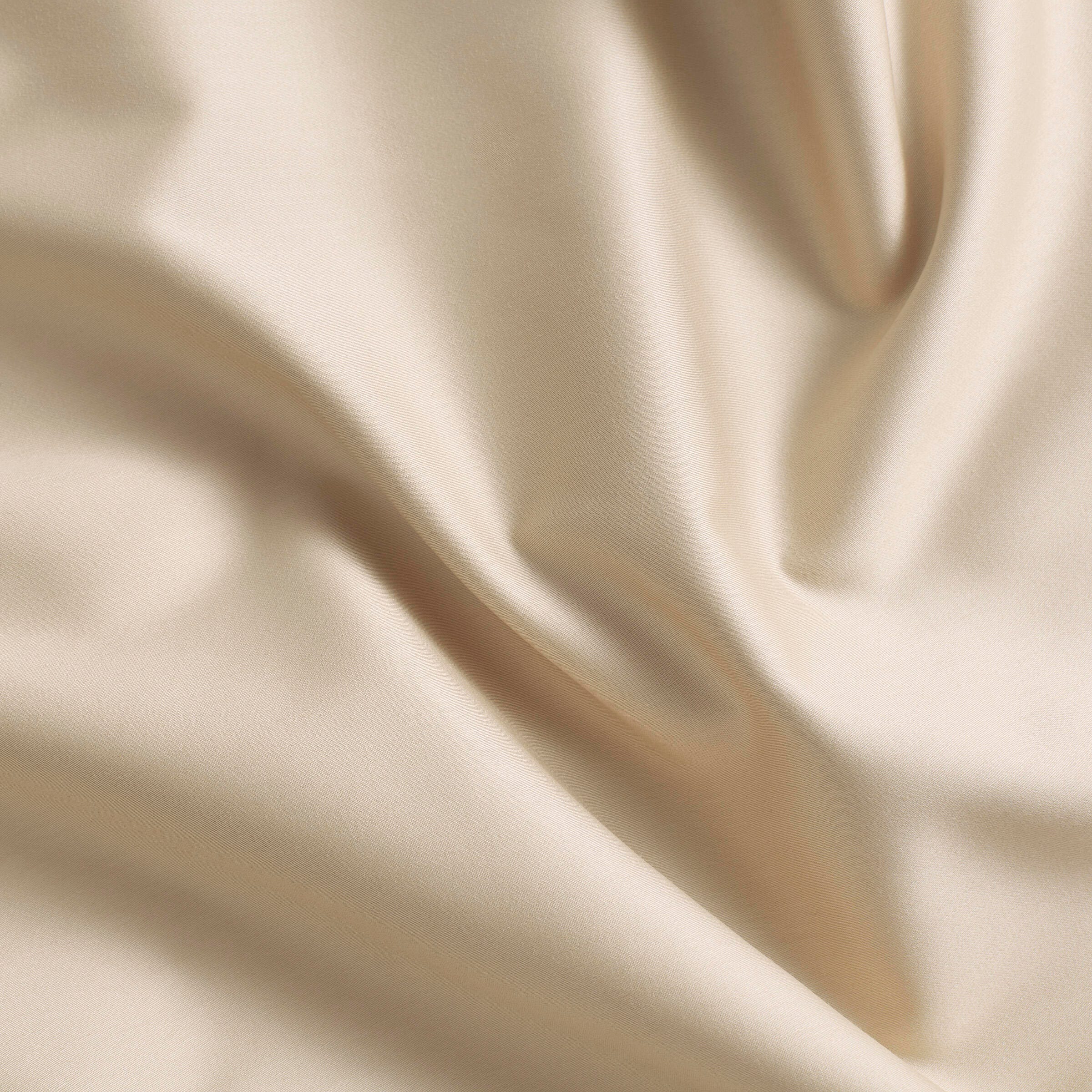 Select Color: Pale Gold
