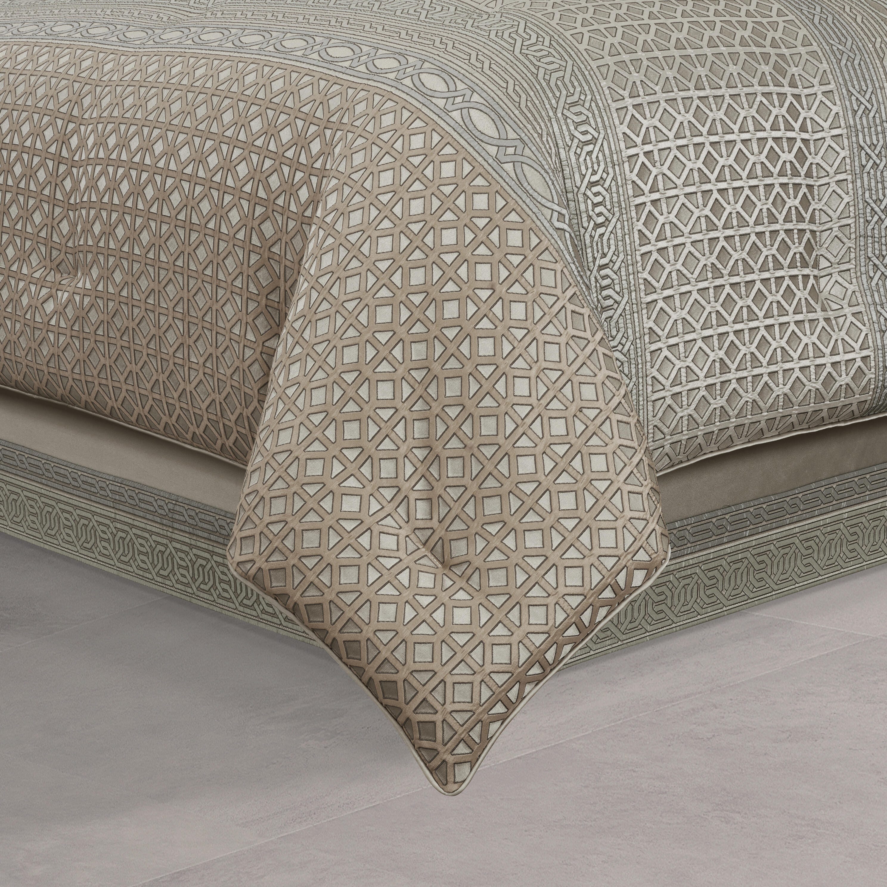 J. Queen New York Alaro 4 Piece King Comforter Set, Spa, large