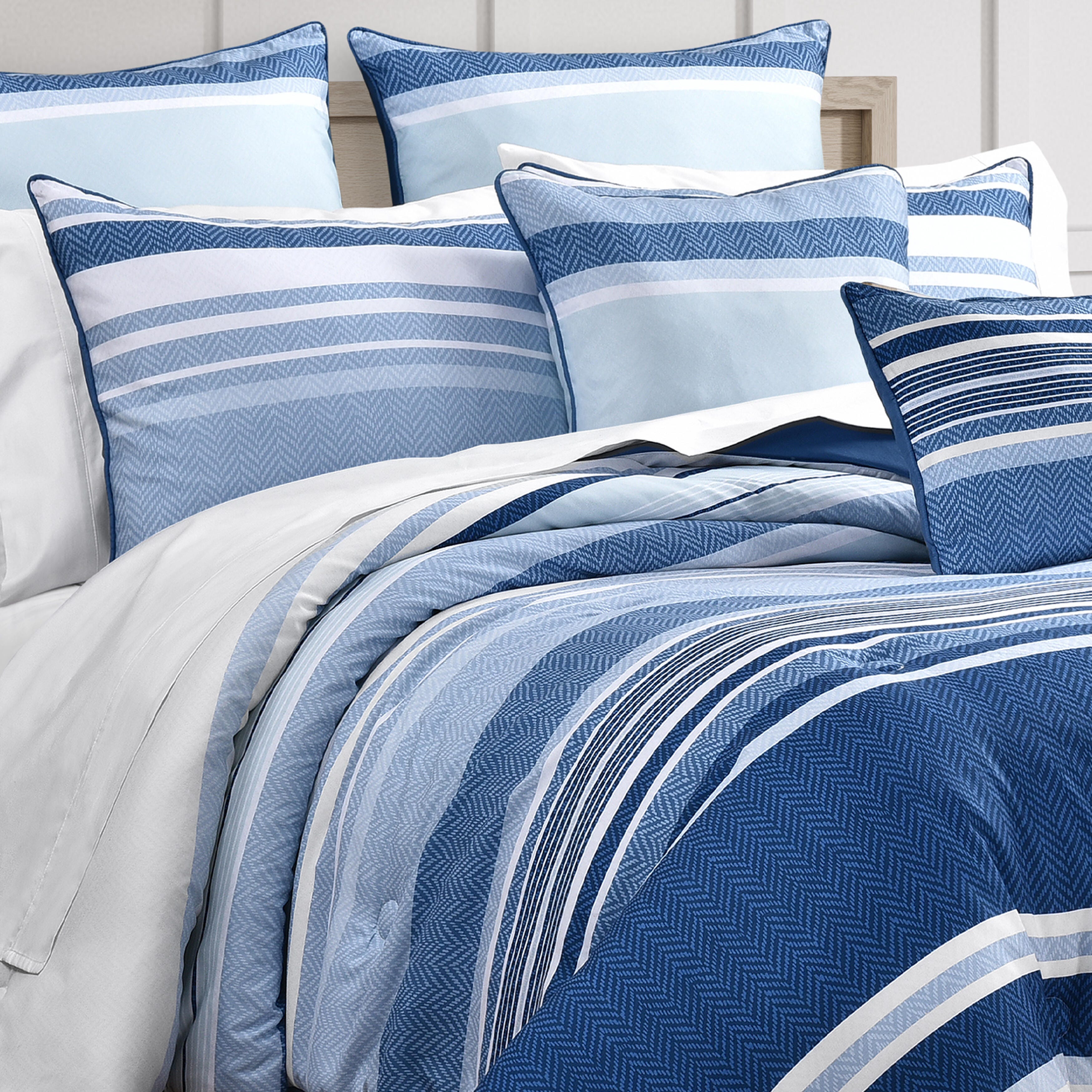 Royal Court Carson 3 Piece Full/Queen Comforter Set, Blue, large