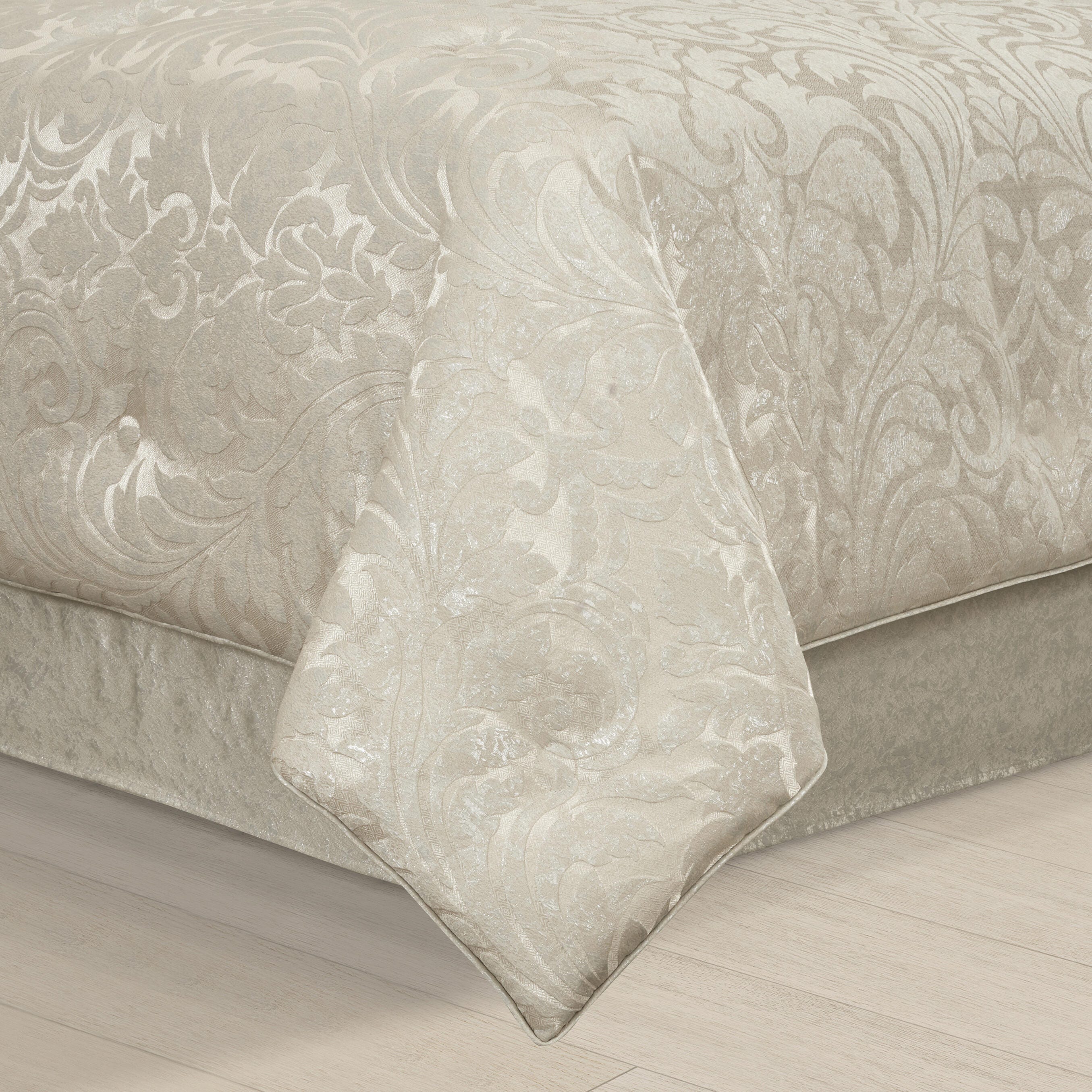 J. Queen New York Celine 4 Piece Queen Comforter Set, Champagne, large