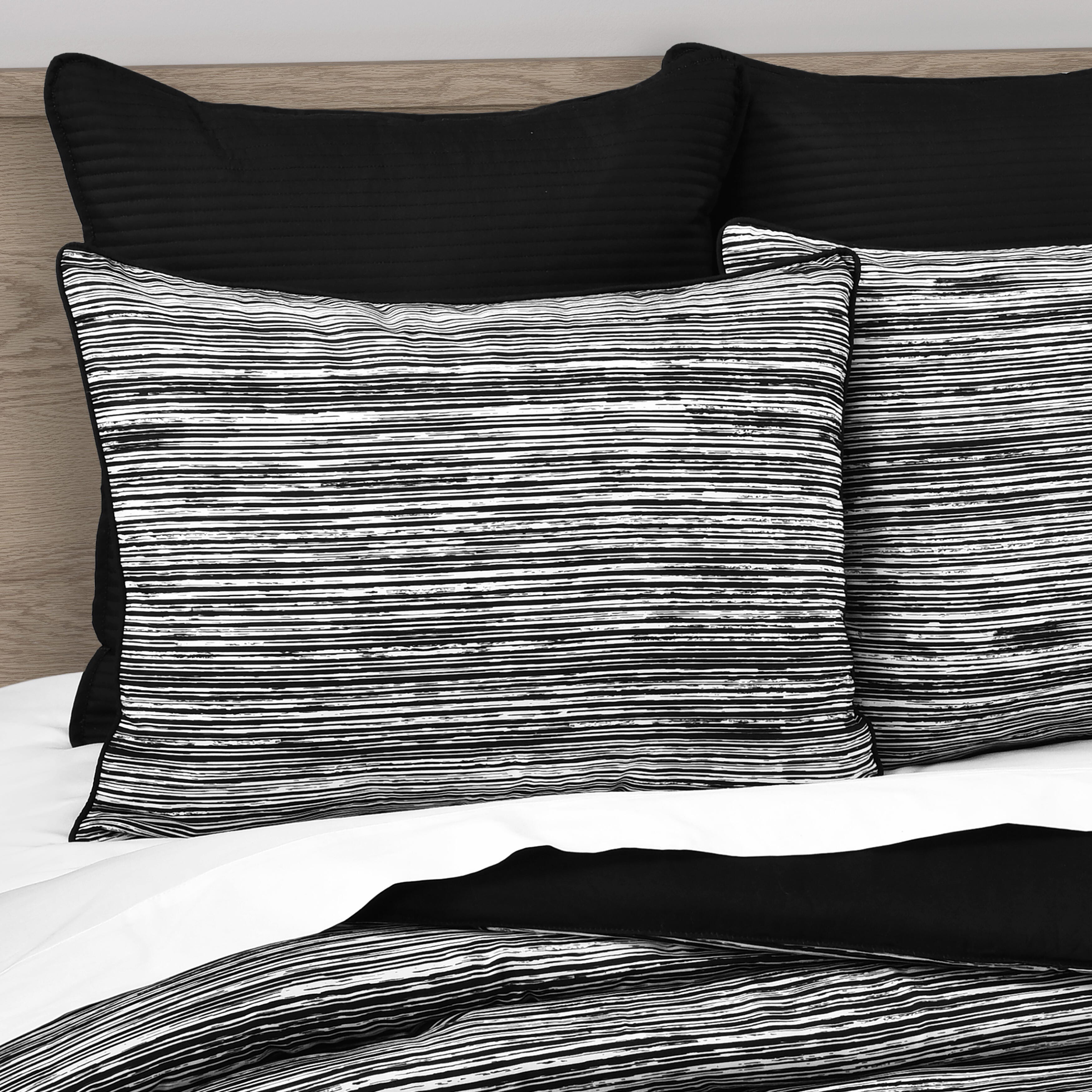 Royal Court Dalton 3 Piece Full/Queen Comforter Set, Black, large