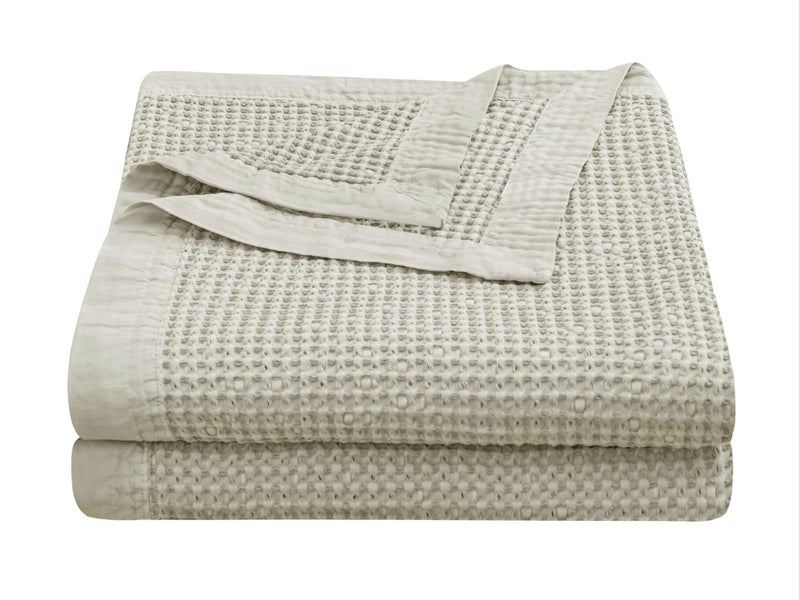 Ashley Luxe Queen Stonewashed Cotton Waffle Coverlet Set, Light Tan