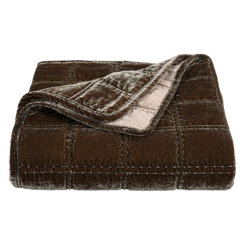 Ashley Luxe Quilted Plush Throw