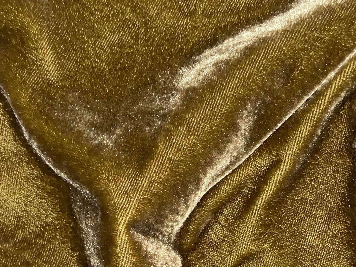 Swatch color Green Ochre , product with this swatch is currently selected