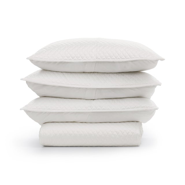 Ashley Luxe King Diamond-Quilted Sateen Quilt & Sham Set