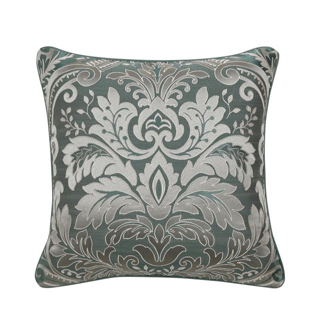 J. Queen New York Renata Decorative Throw Pillow