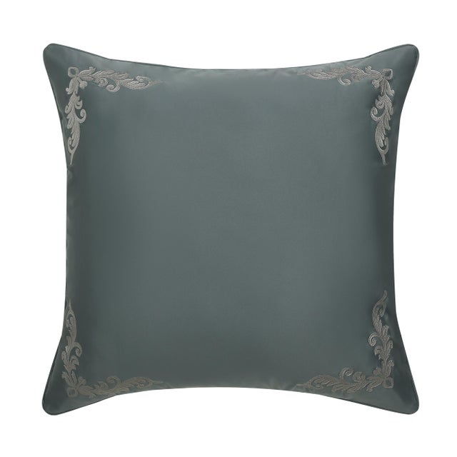 J. Queen New York Renata Euro Sham