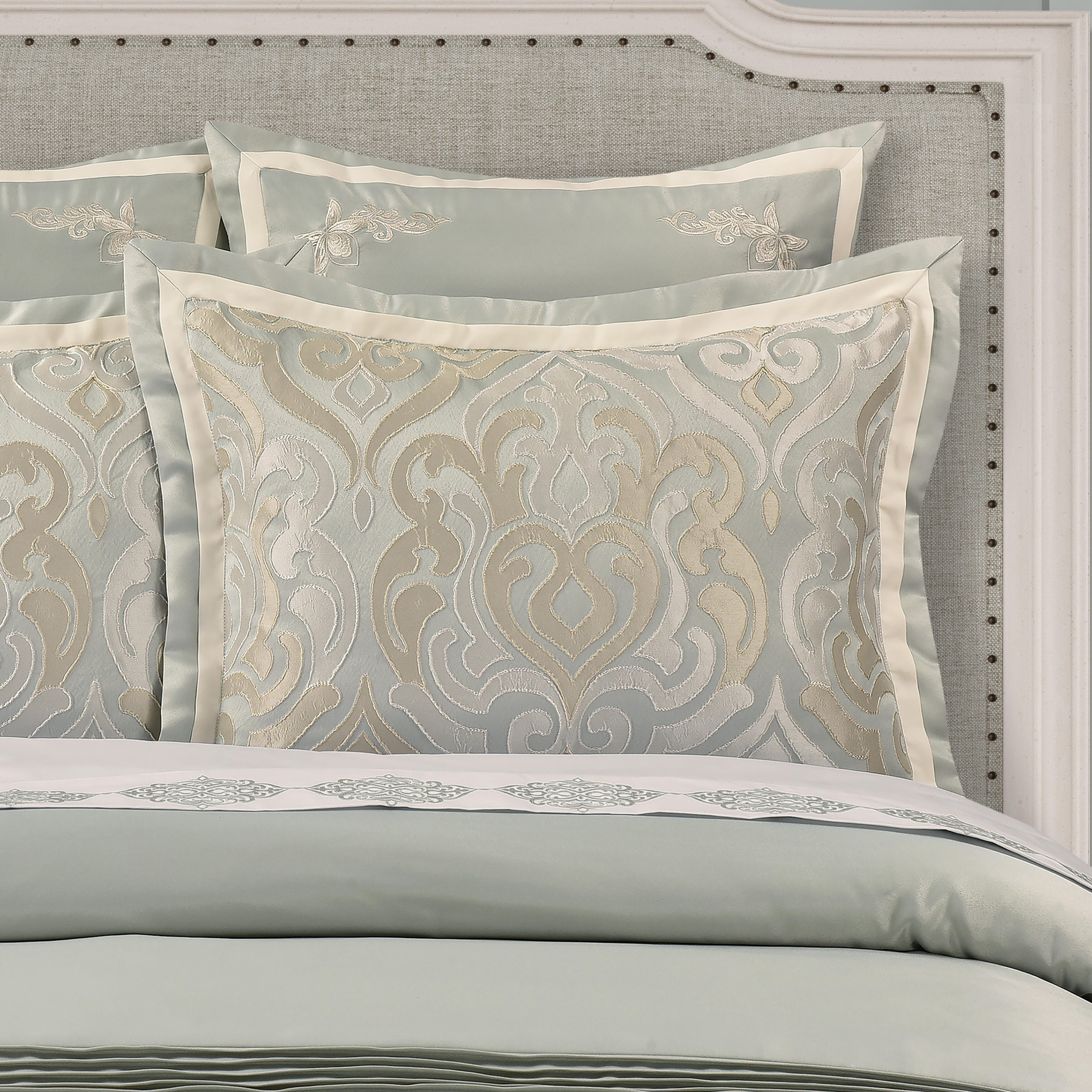 Royal Court Calmfield 2-Piece Full/Queen Comforter Set, Aqua, large