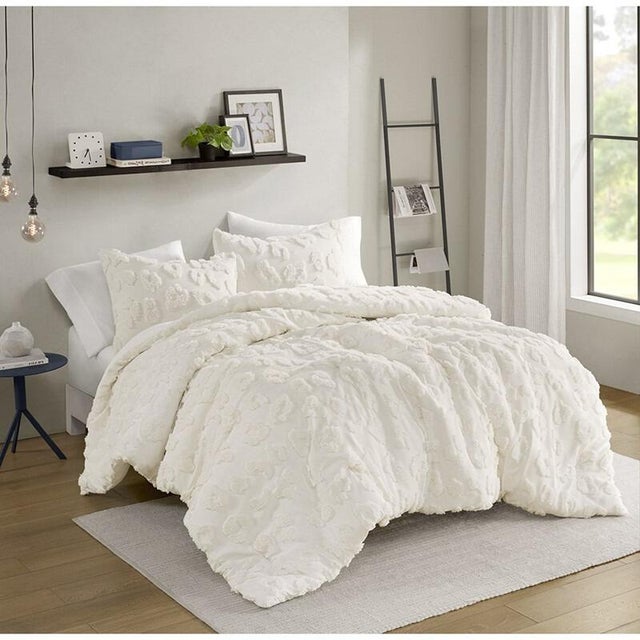 Intelligent Design Larissa 3-Piece Full/Queen Comforter Set