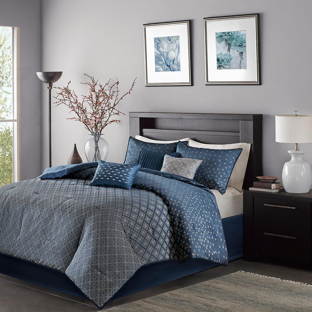 Madison Park Biloxi 7-Piece California King Comforter Set, Navy, large