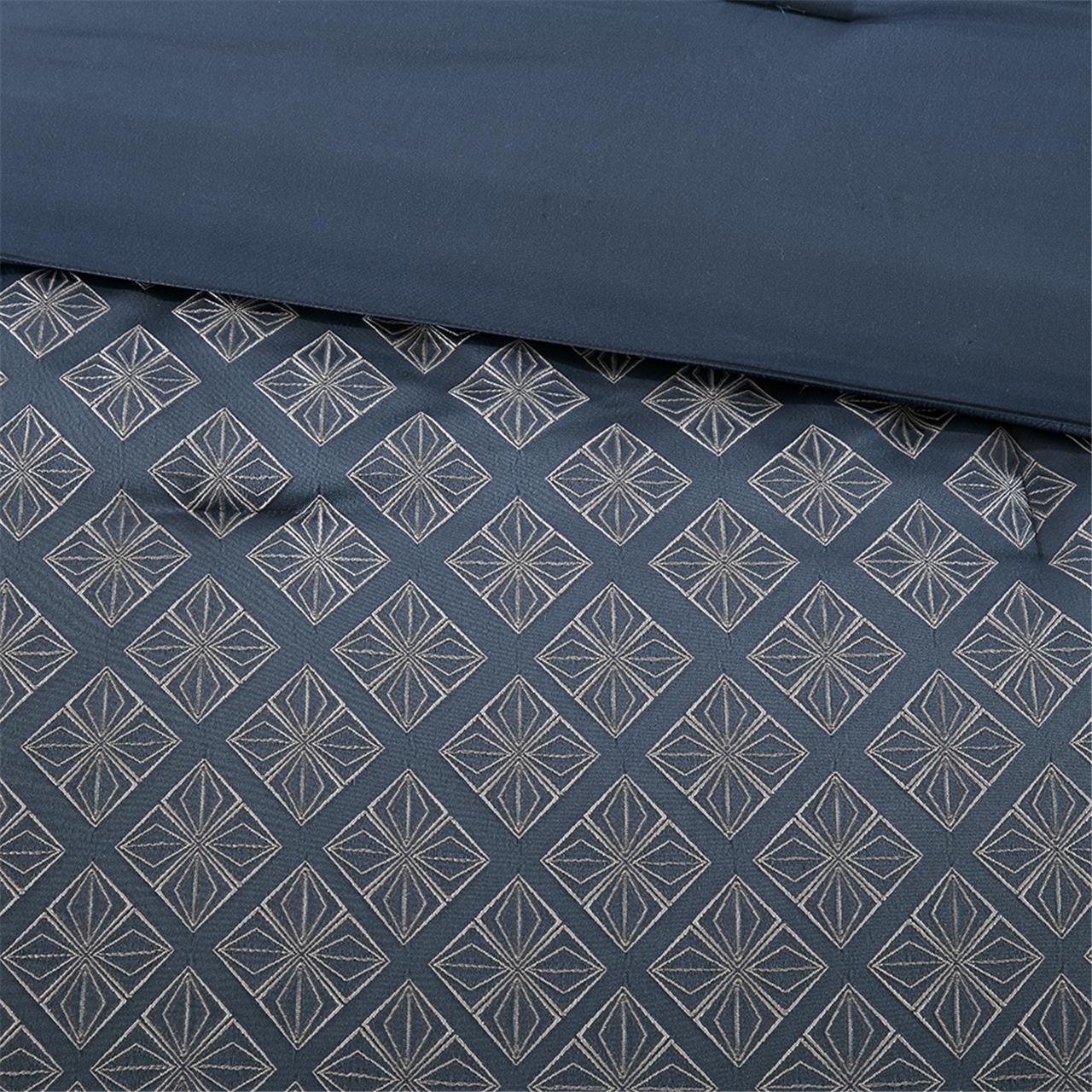 Madison Park Biloxi 7-Piece Queen Comforter Set, Navy, large