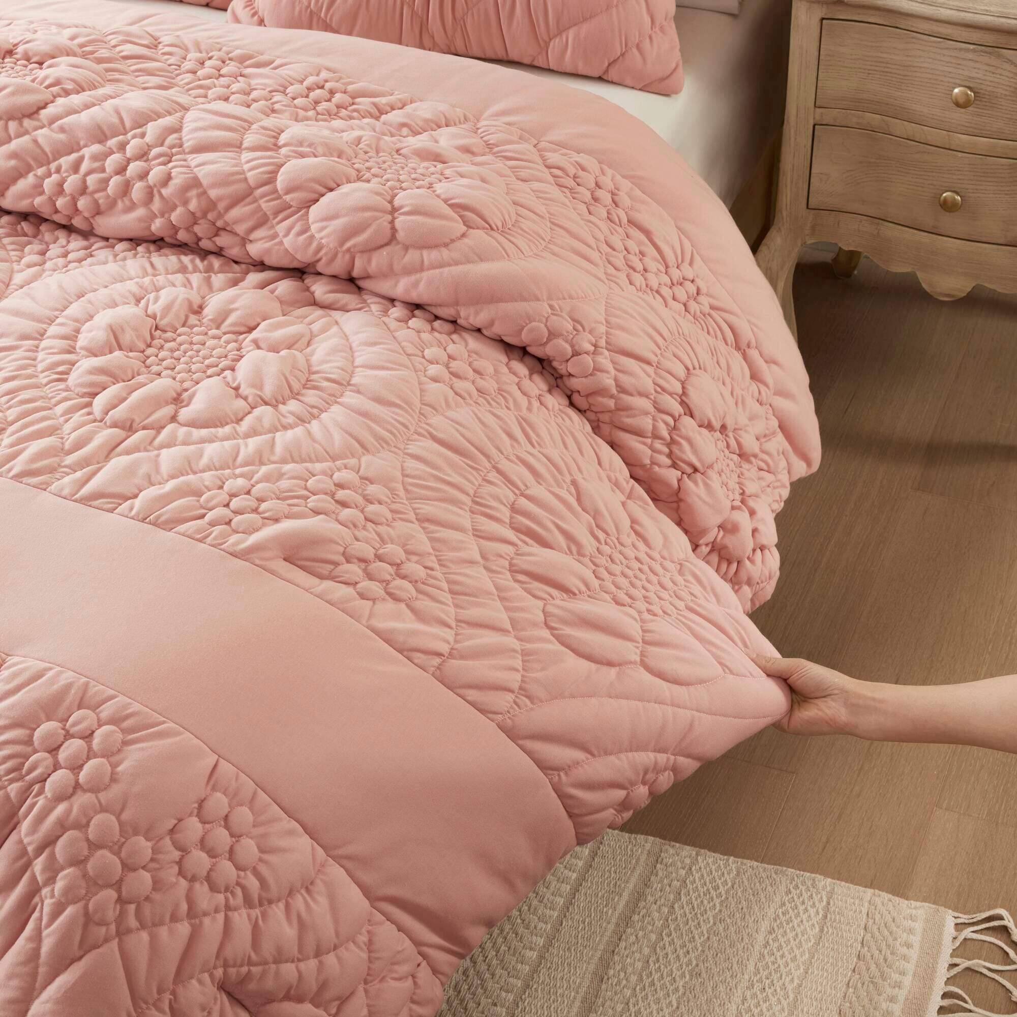 Madison Park Elise 2-Piece Twin Comforter Set, Pink, large