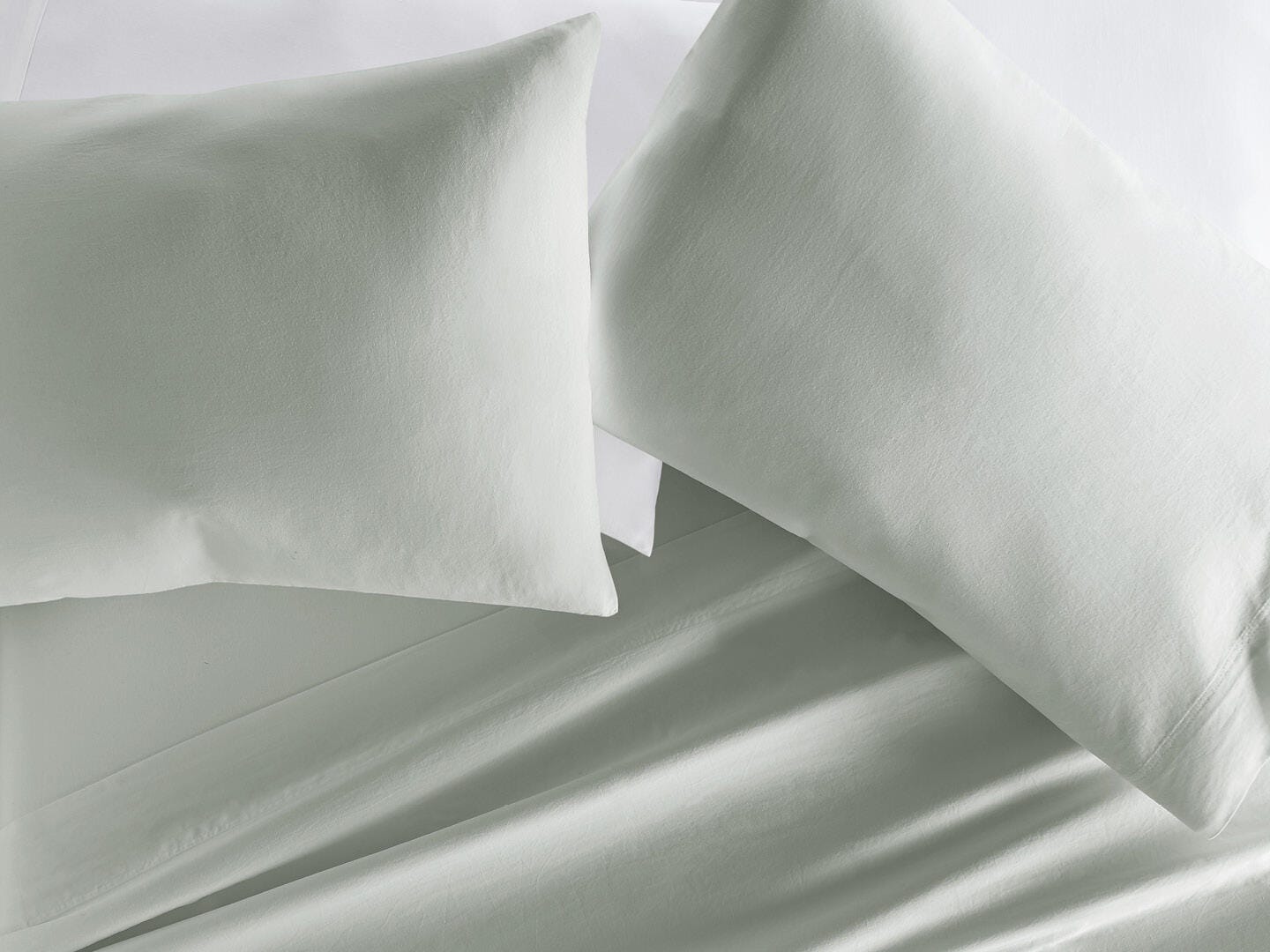 iEnjoy Home Staple 4 Piece Full Sheet Set, Green Mist, large