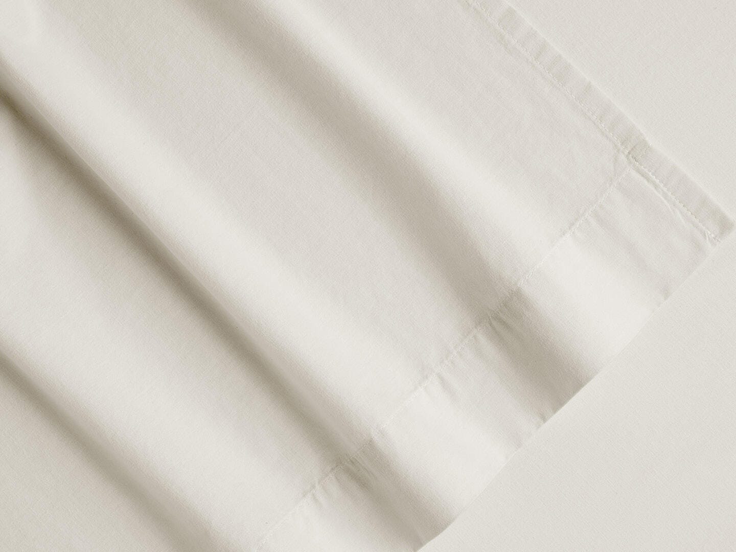 Swatch color Ivory 
