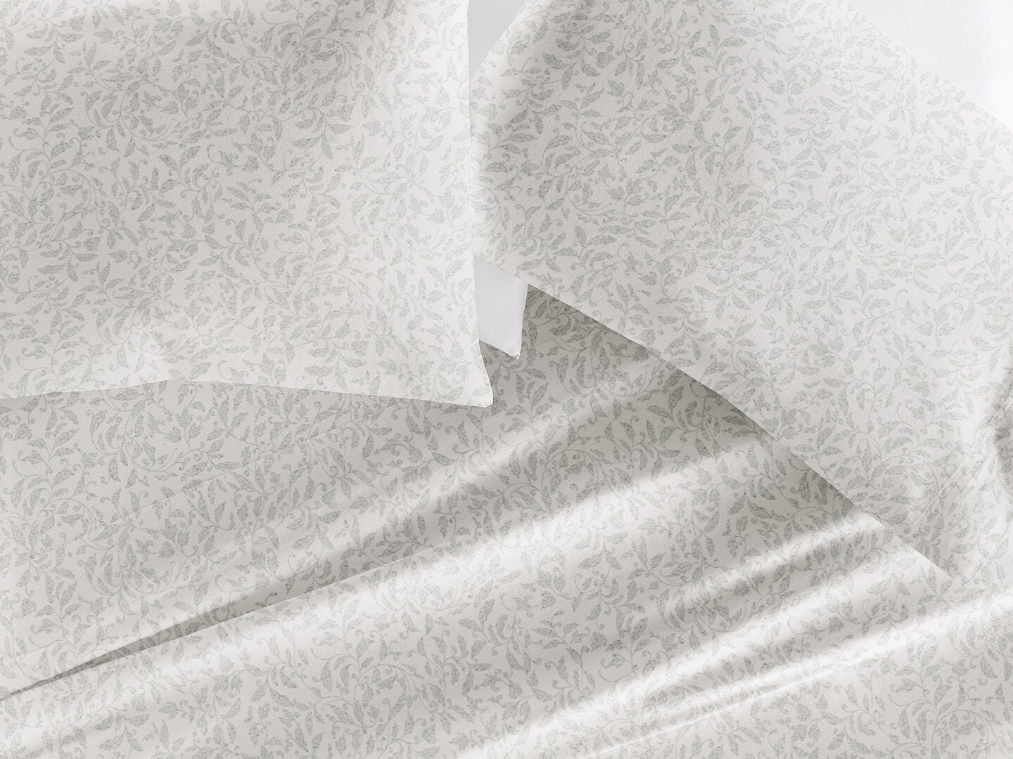iEnjoy Home Romantic Vines 4 Piece California King Sheet Set, Eucalyptus, large