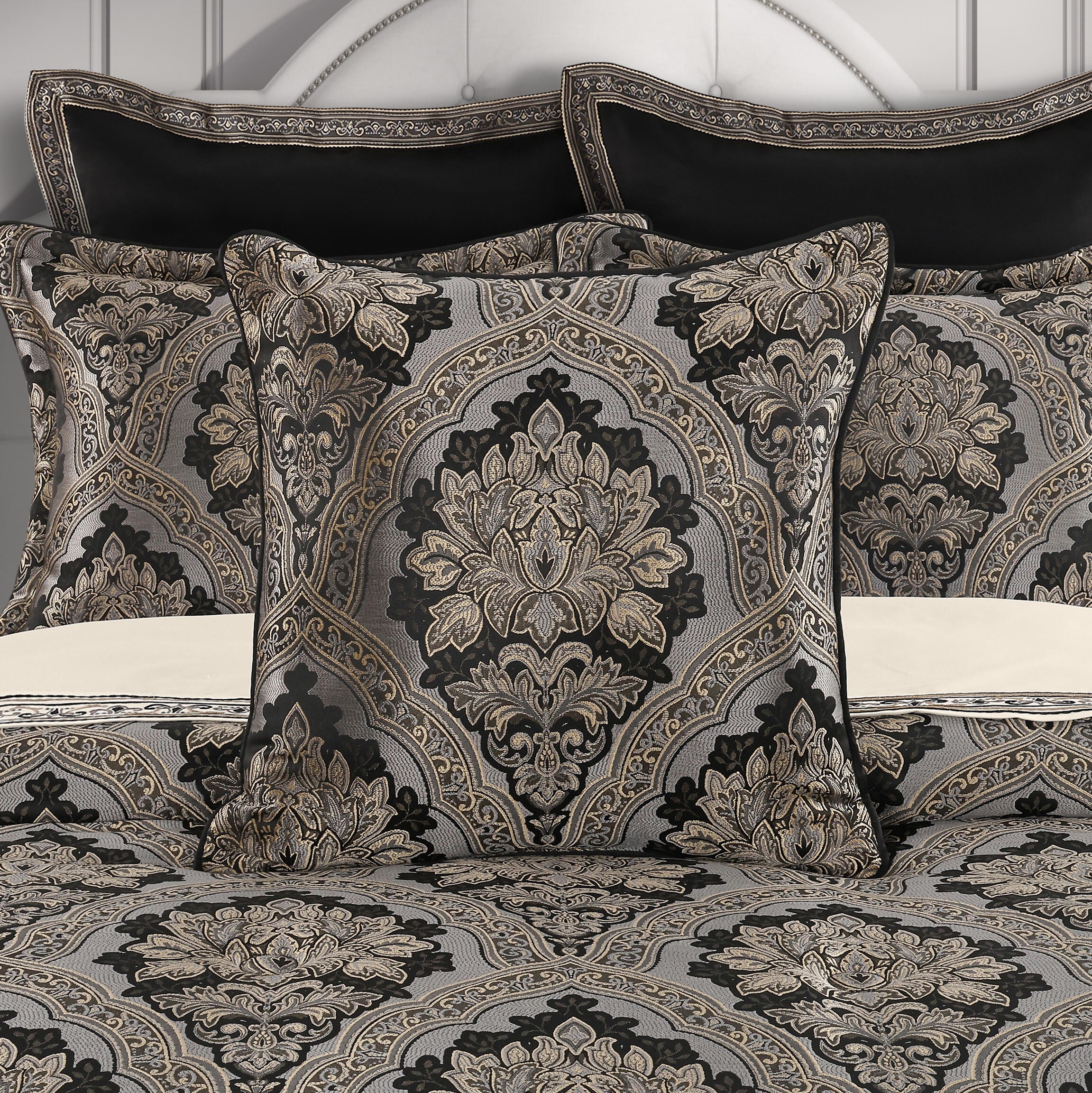 Five Queens Court Harriman Square Decorative Throw Pillow, , rollover