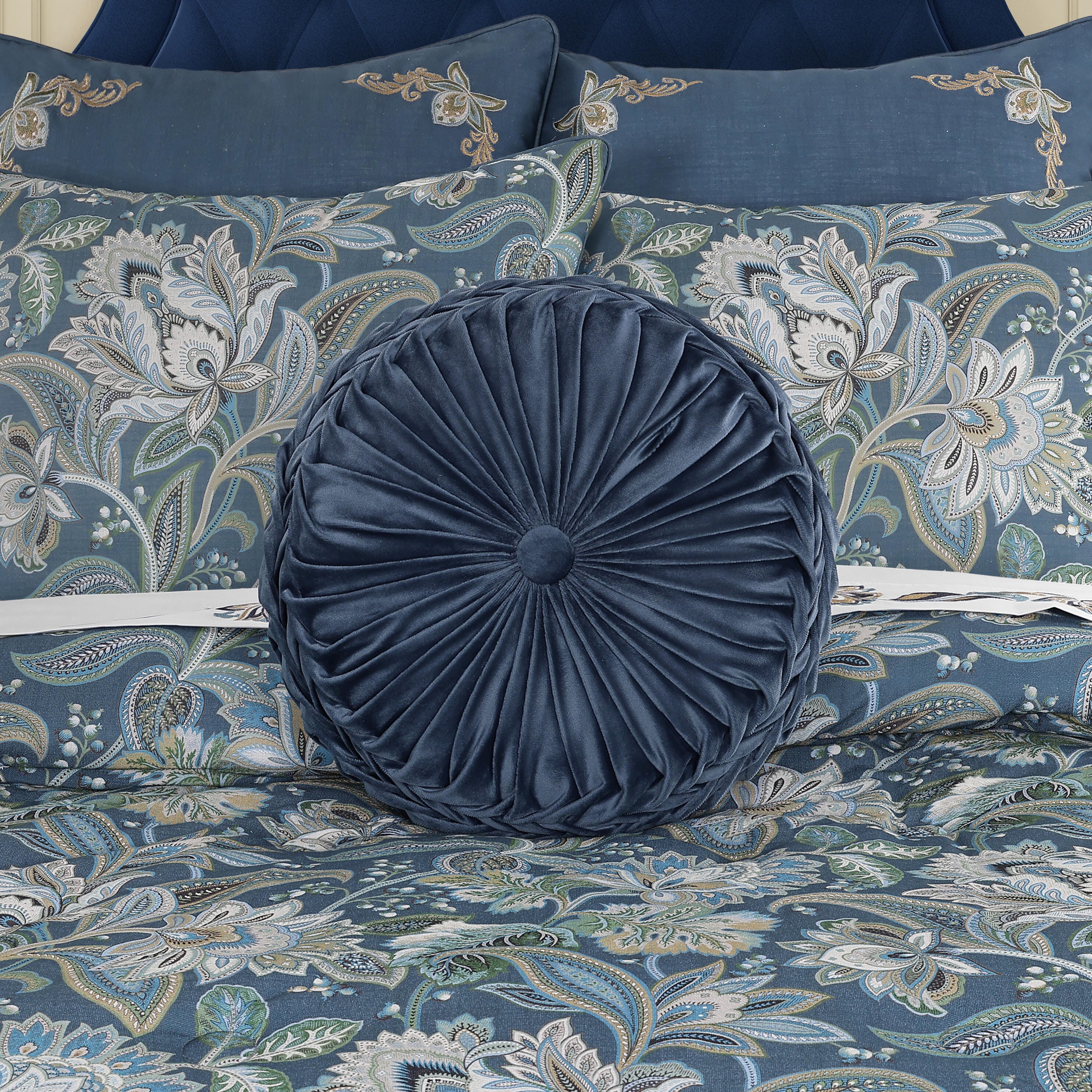 Five Queens Court Michaela Tufted Decorative Throw Pillow, , rollover