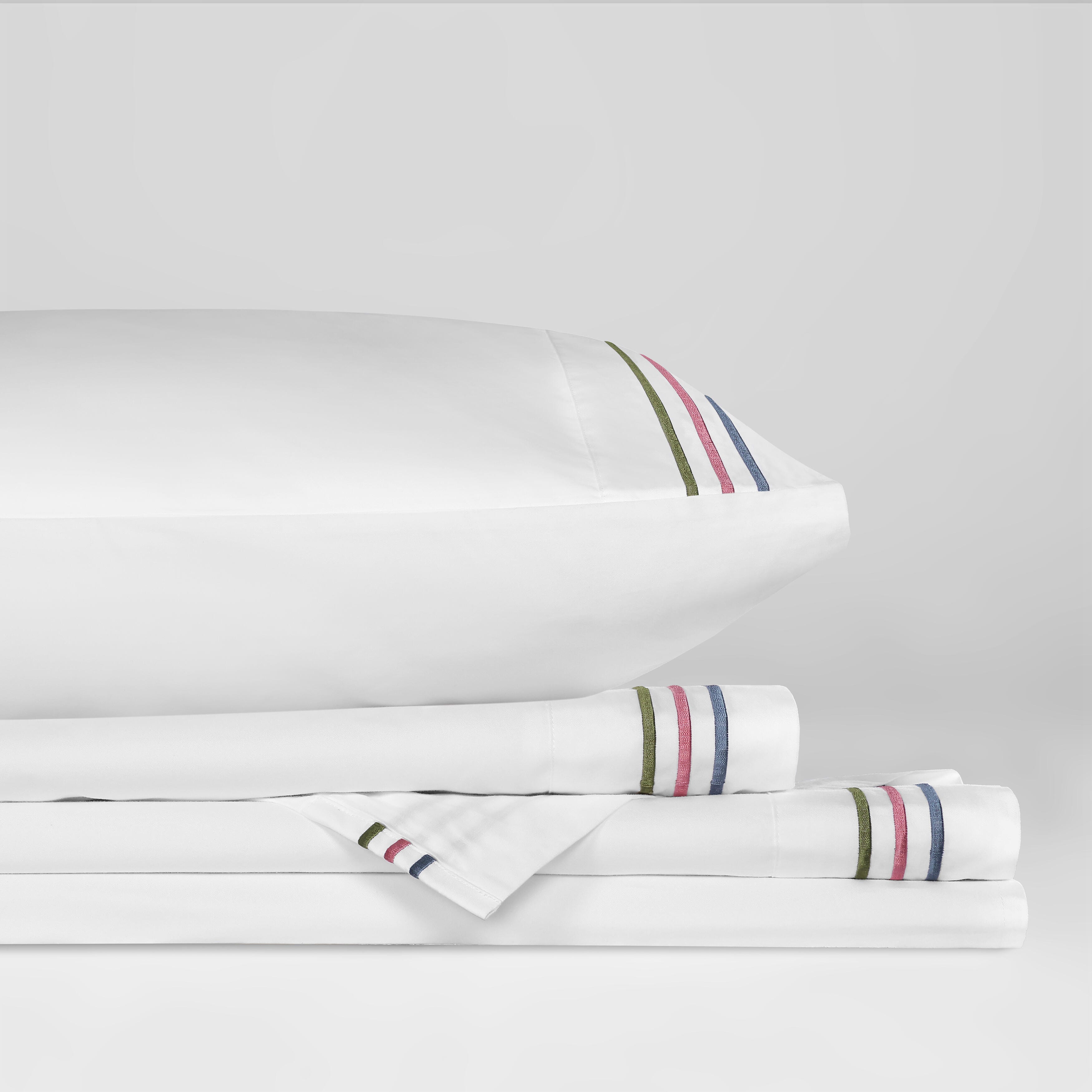 J. Queen Cottage Savannah 4 Piece Queen Sheet Set, White, rollover