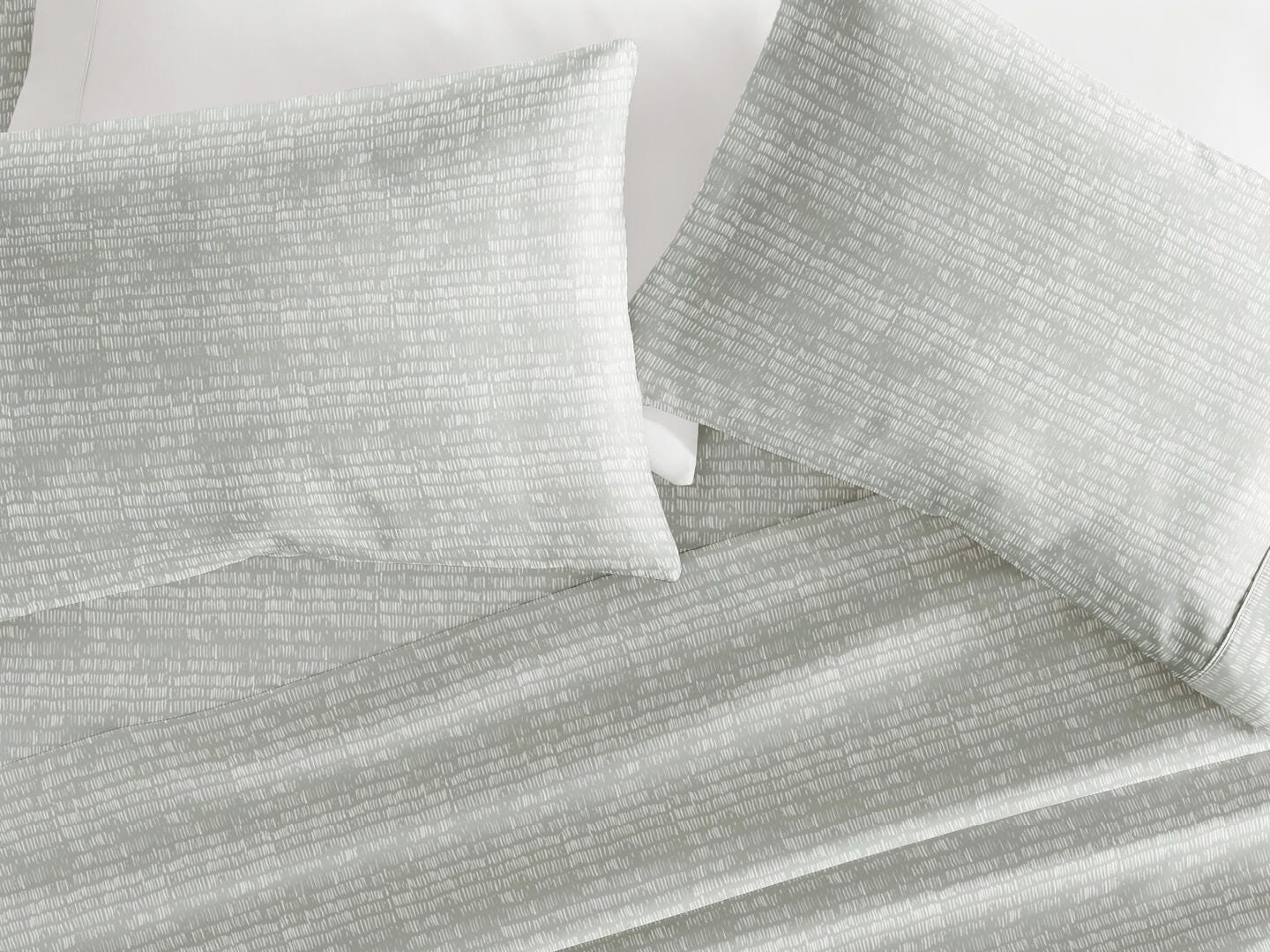 iEnjoy Home Dashed Lines 4 Piece Twin Sheet Set, Green Mist, large